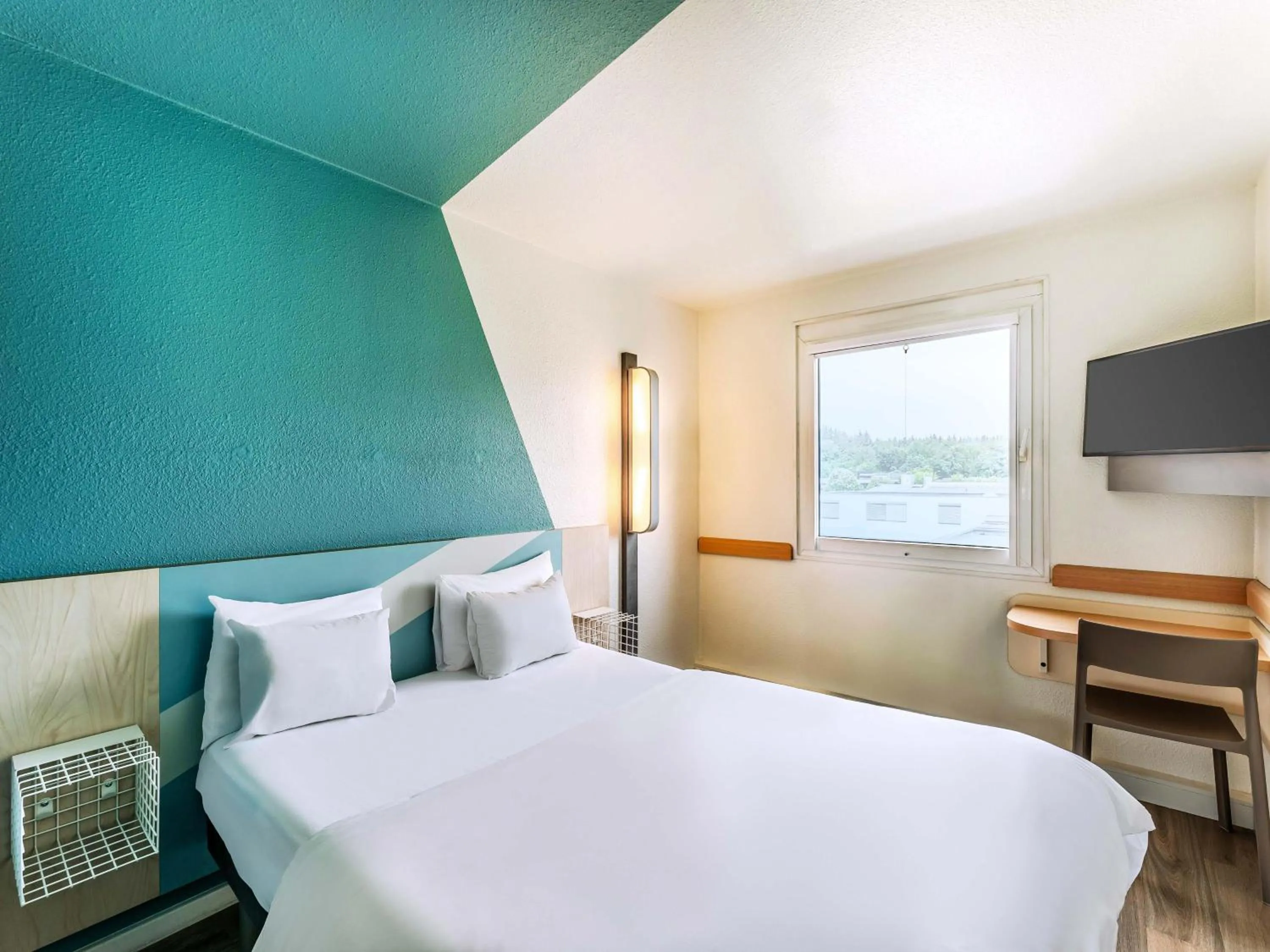 Bed in B&B HOTEL Braunschweig-West