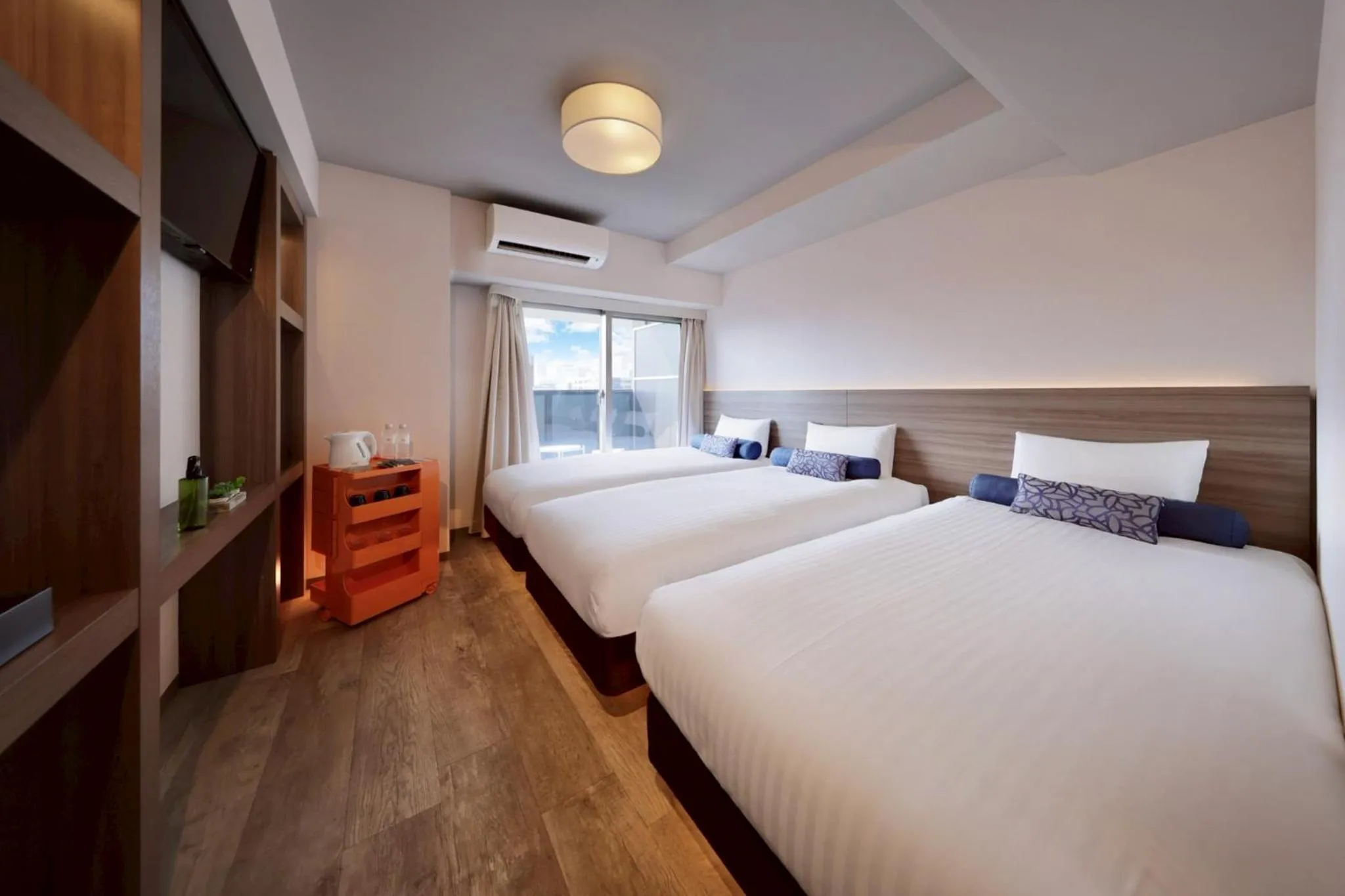 Bedroom, Bed in Doutonbori Crystal Exe