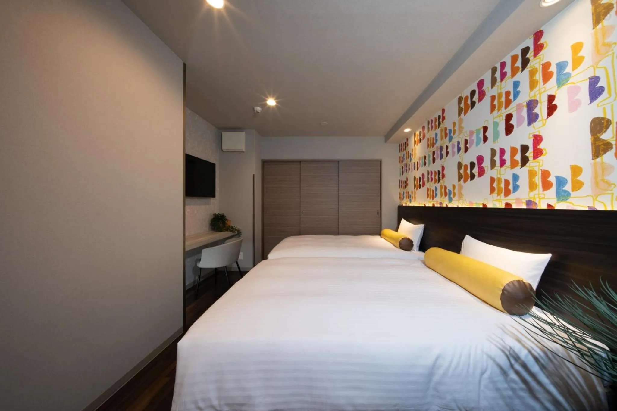 Bedroom, Bed in Doutonbori Crystal Exe