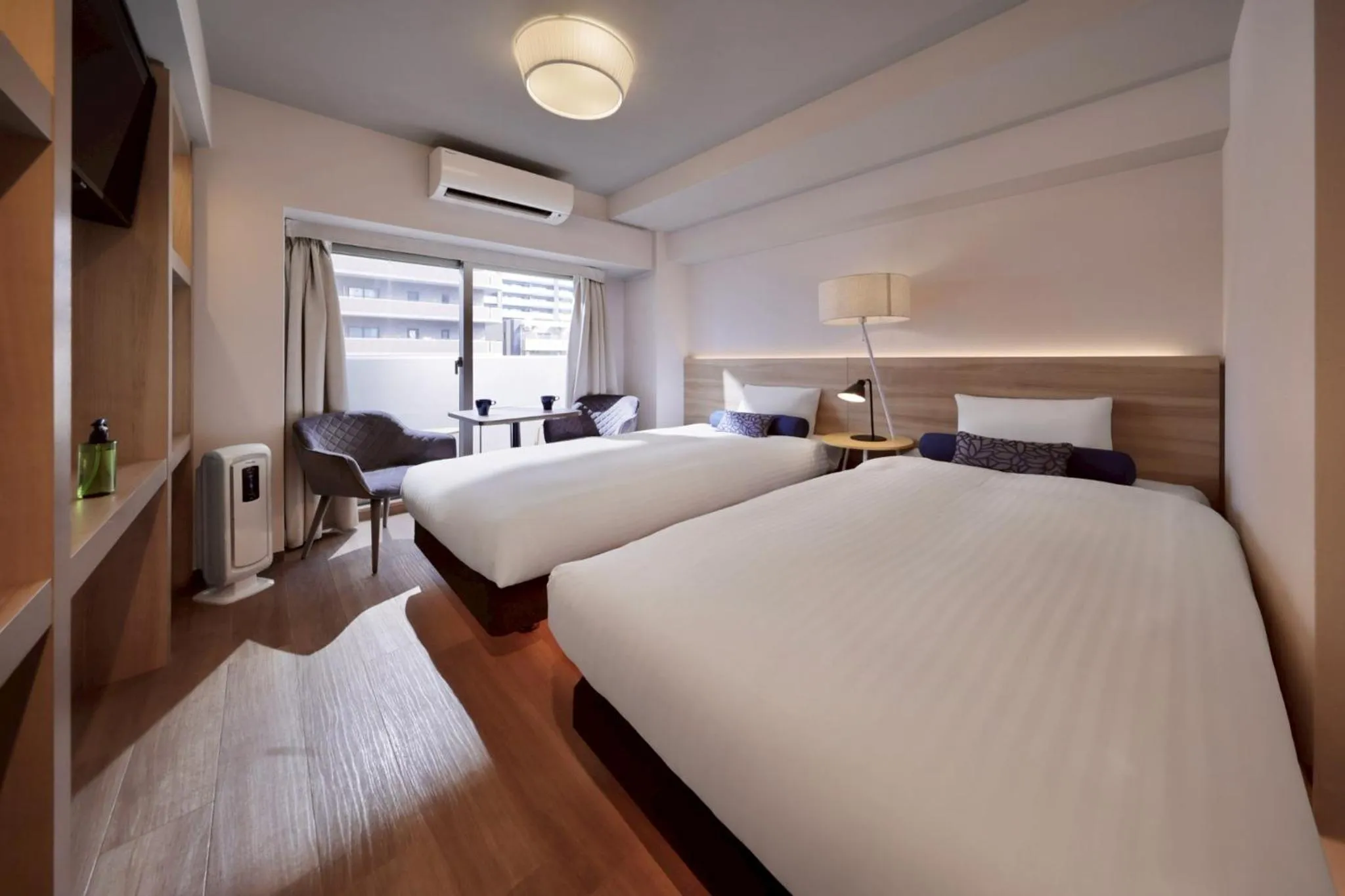 Bedroom, Bed in Doutonbori Crystal Exe