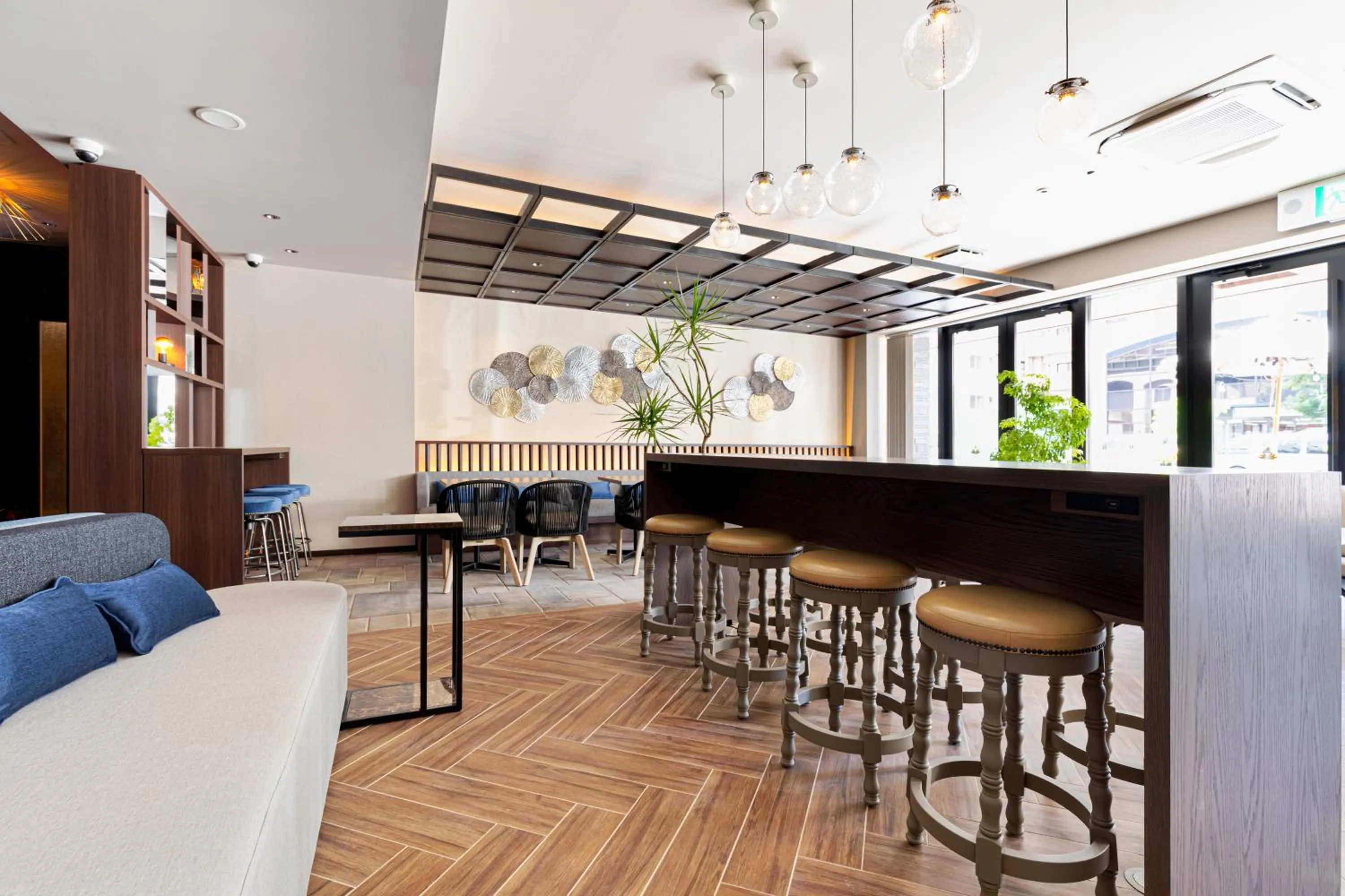 Communal lounge/ TV room in Doutonbori Crystal Exe