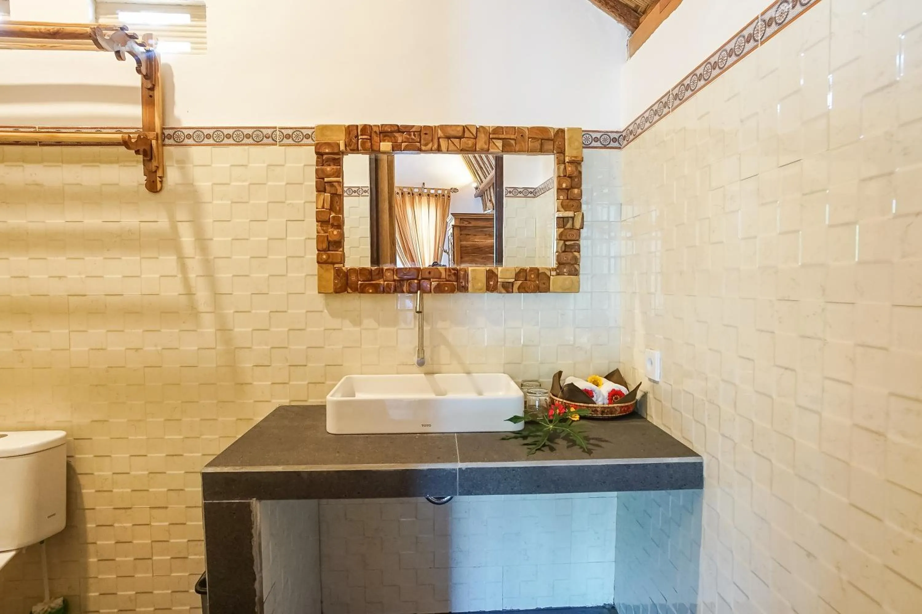 Toilet in Penida Sunset Ocean View Bungalows