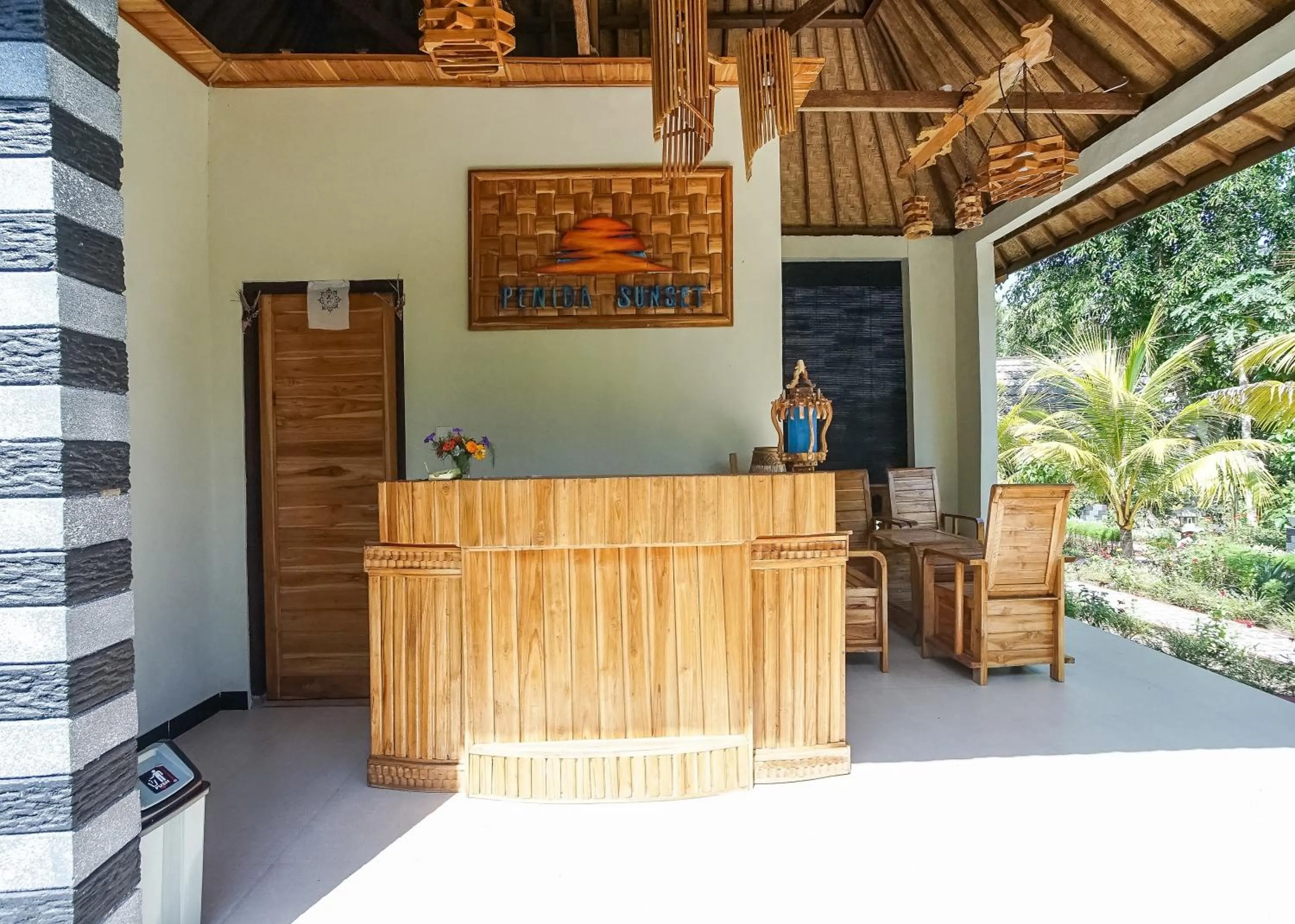 Lobby or reception in Penida Sunset Ocean View Bungalows
