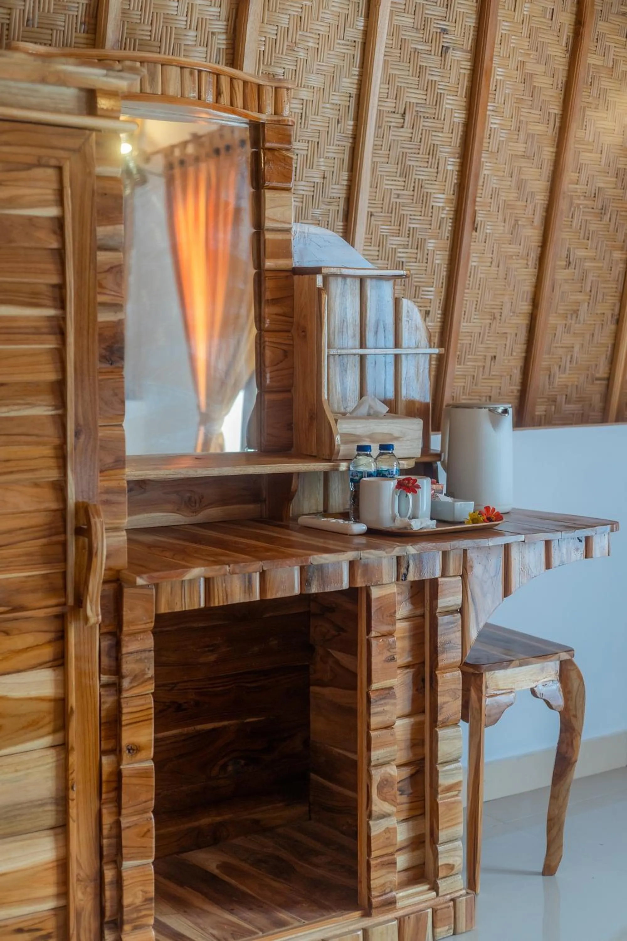 wardrobe in Penida Sunset Ocean View Bungalows