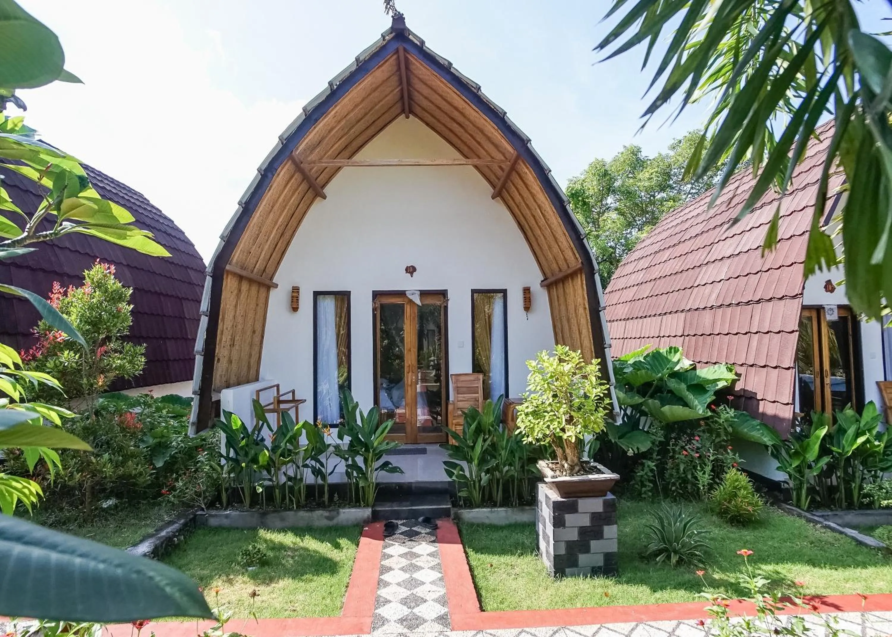 Property building in Penida Sunset Ocean View Bungalows