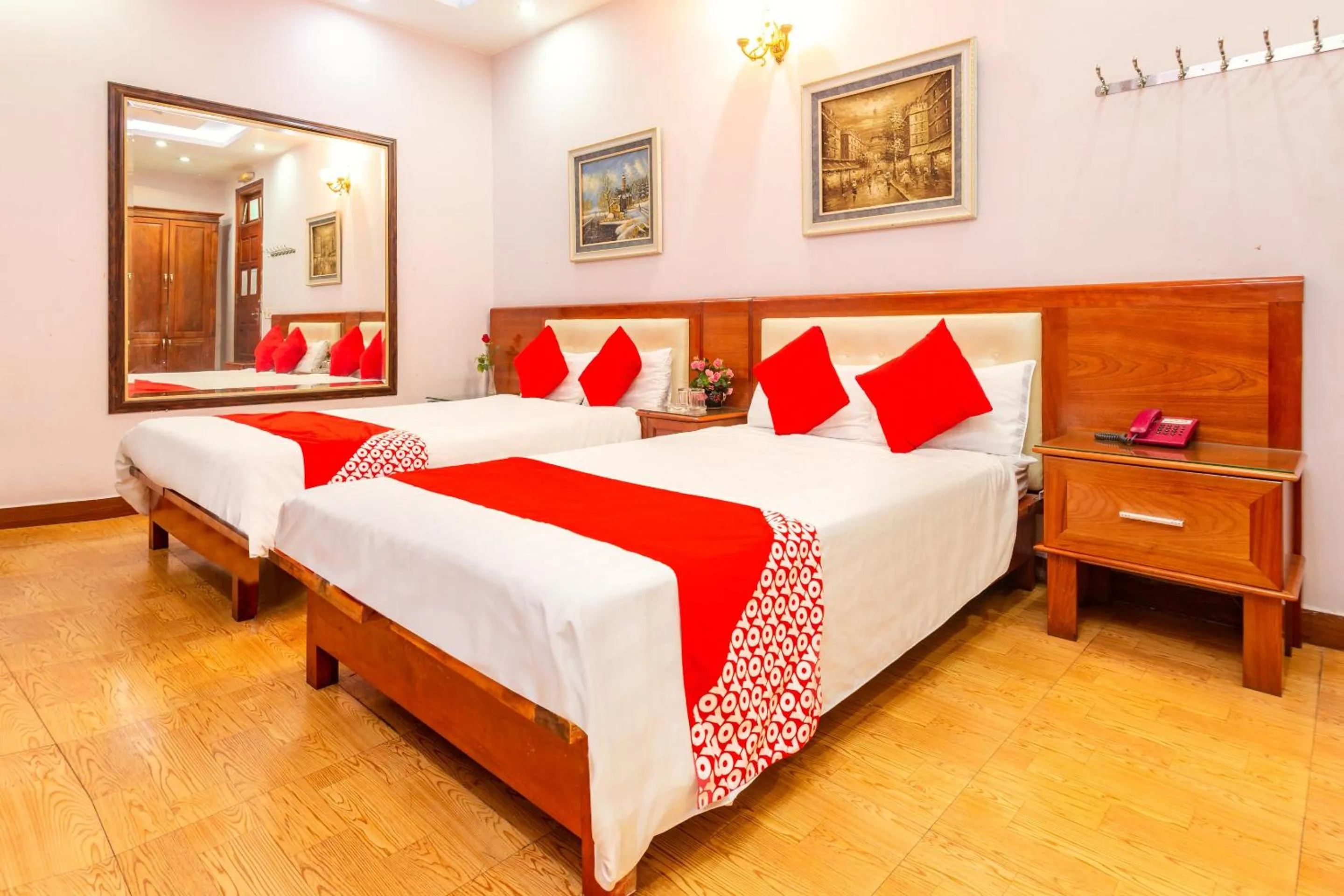 Bedroom in OYO 887 Star Hotel