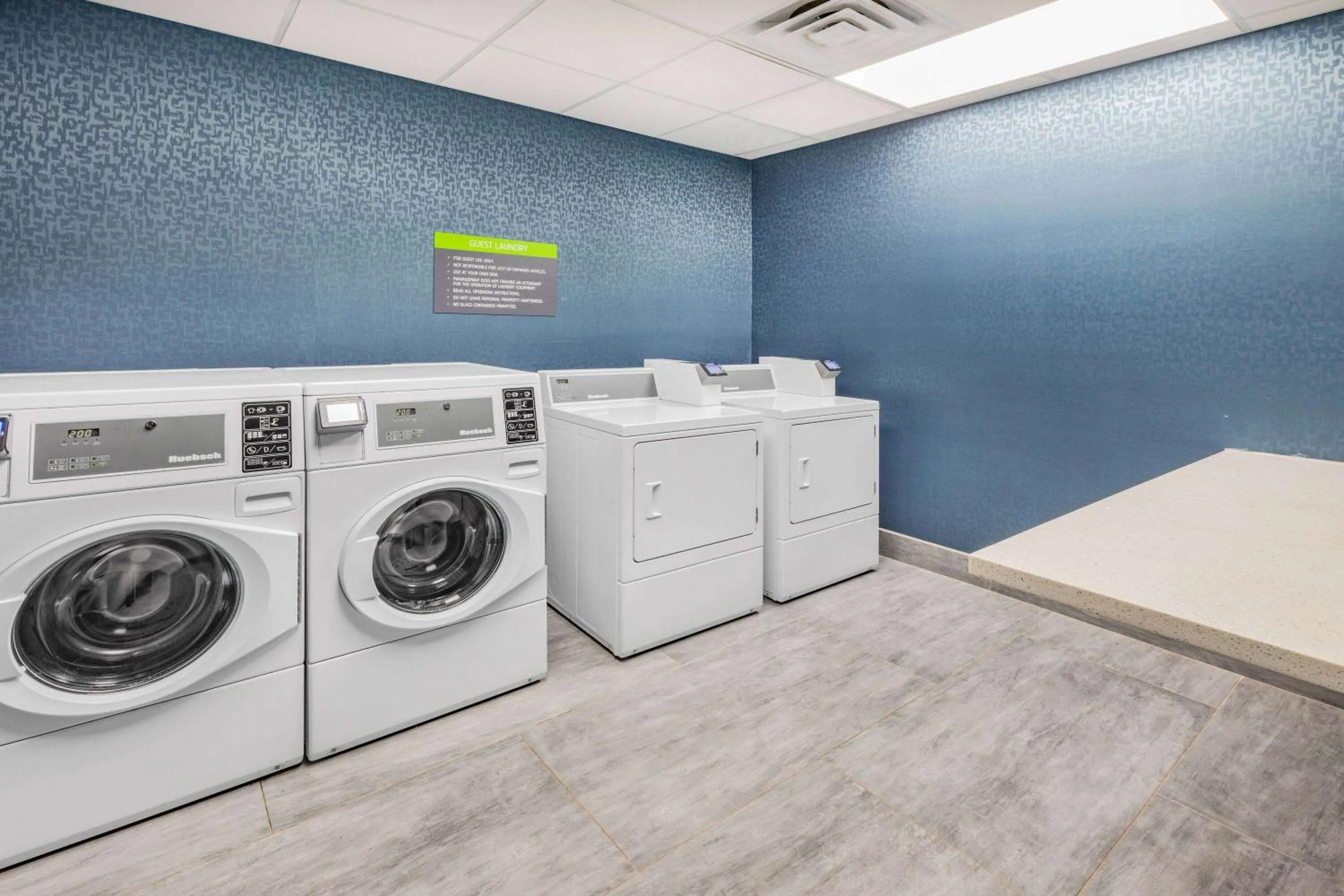 On site in La Quinta Inn & Suites by Wyndham Texas City I 45