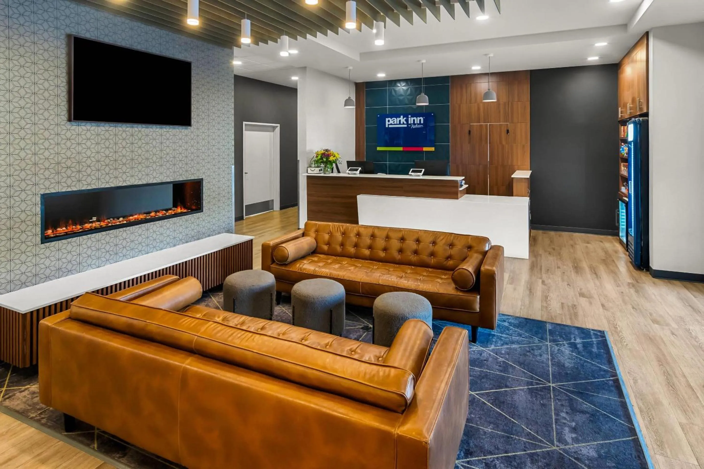 Lobby or reception in Park Inn by Radisson, Kelowna