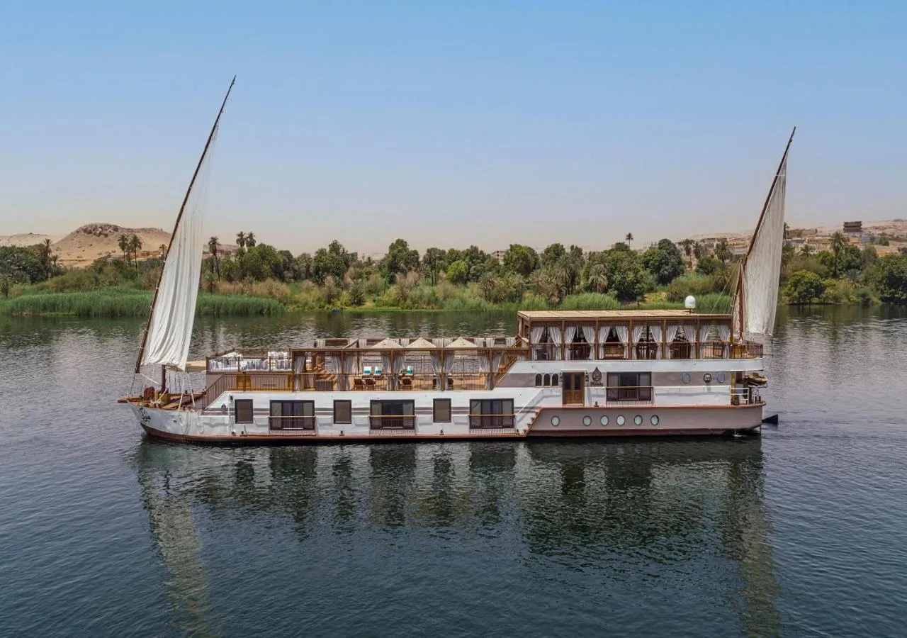 Property building in Dahabeya Yakouta Nile Cruise-Every Monday from Luxor- Aswan for 05 nights