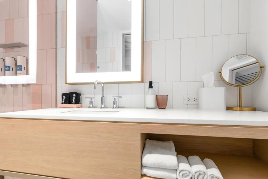 Bathroom in The Doyle Hotel