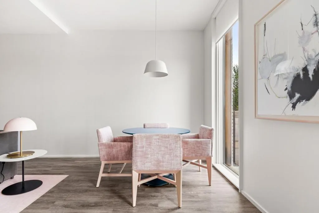 Dining area in The Doyle Hotel