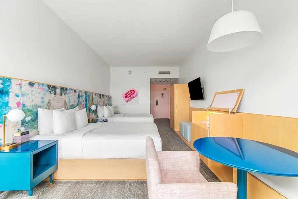 Bed in The Doyle Hotel