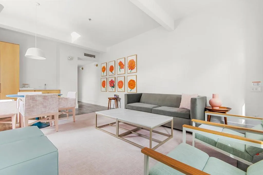 Kitchen or kitchenette in The Doyle Hotel