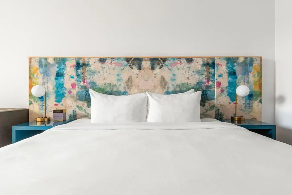 Bed in The Doyle Hotel