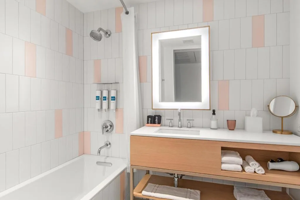 Shower in The Doyle Hotel