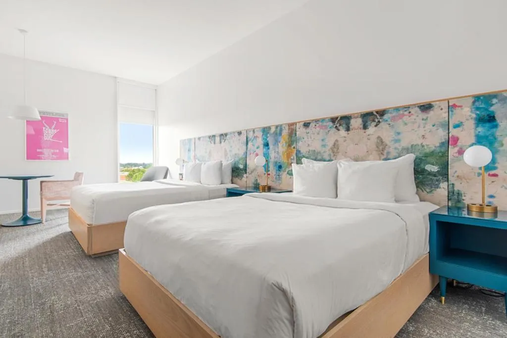 Bed in The Doyle Hotel