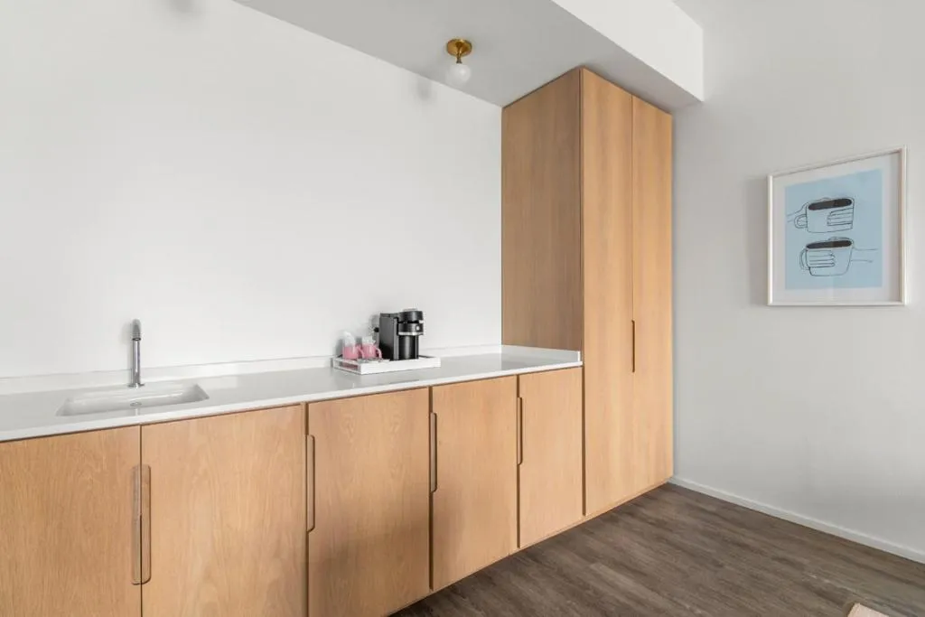 Kitchen or kitchenette in The Doyle Hotel