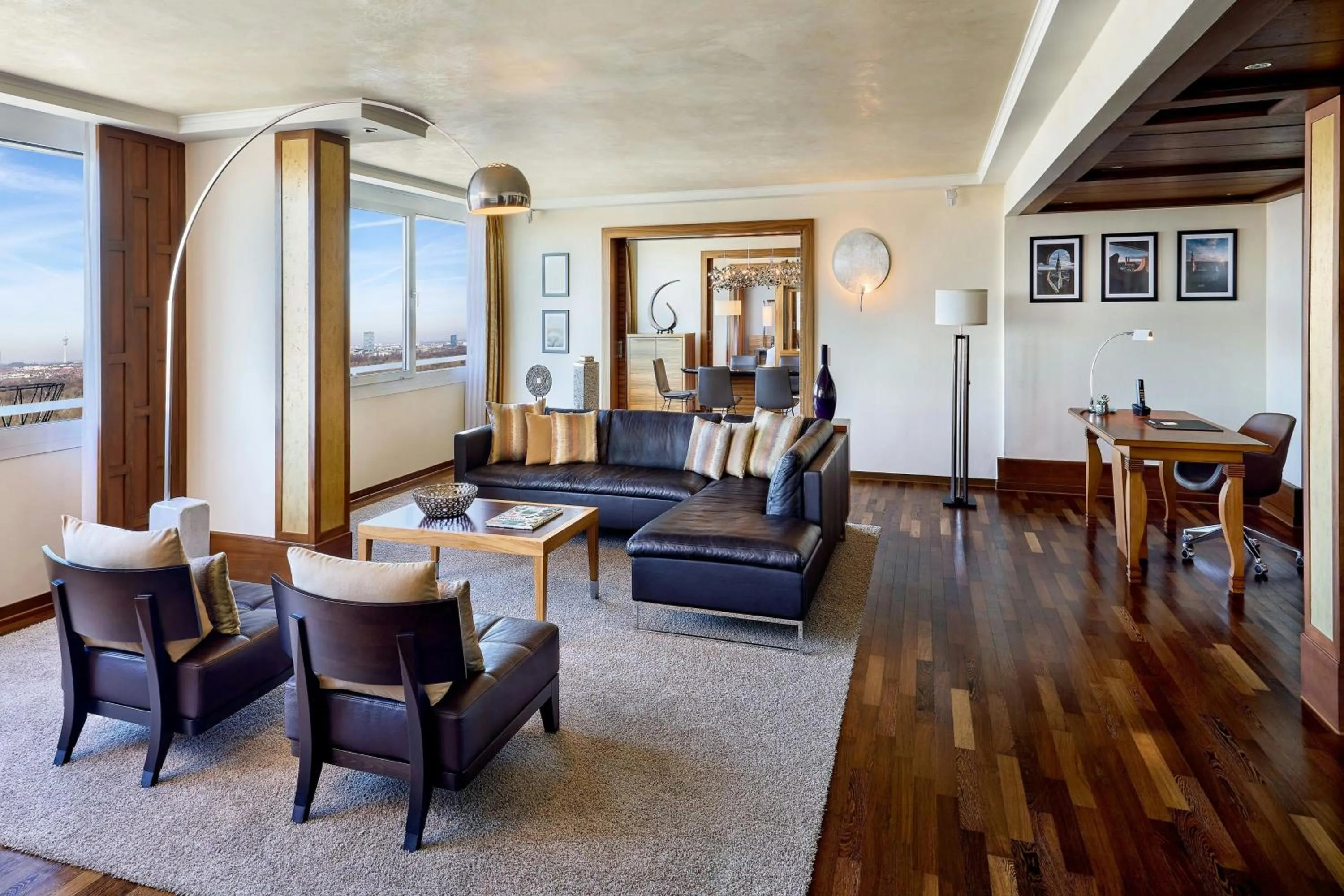 Living room in The Westin Grand Munich