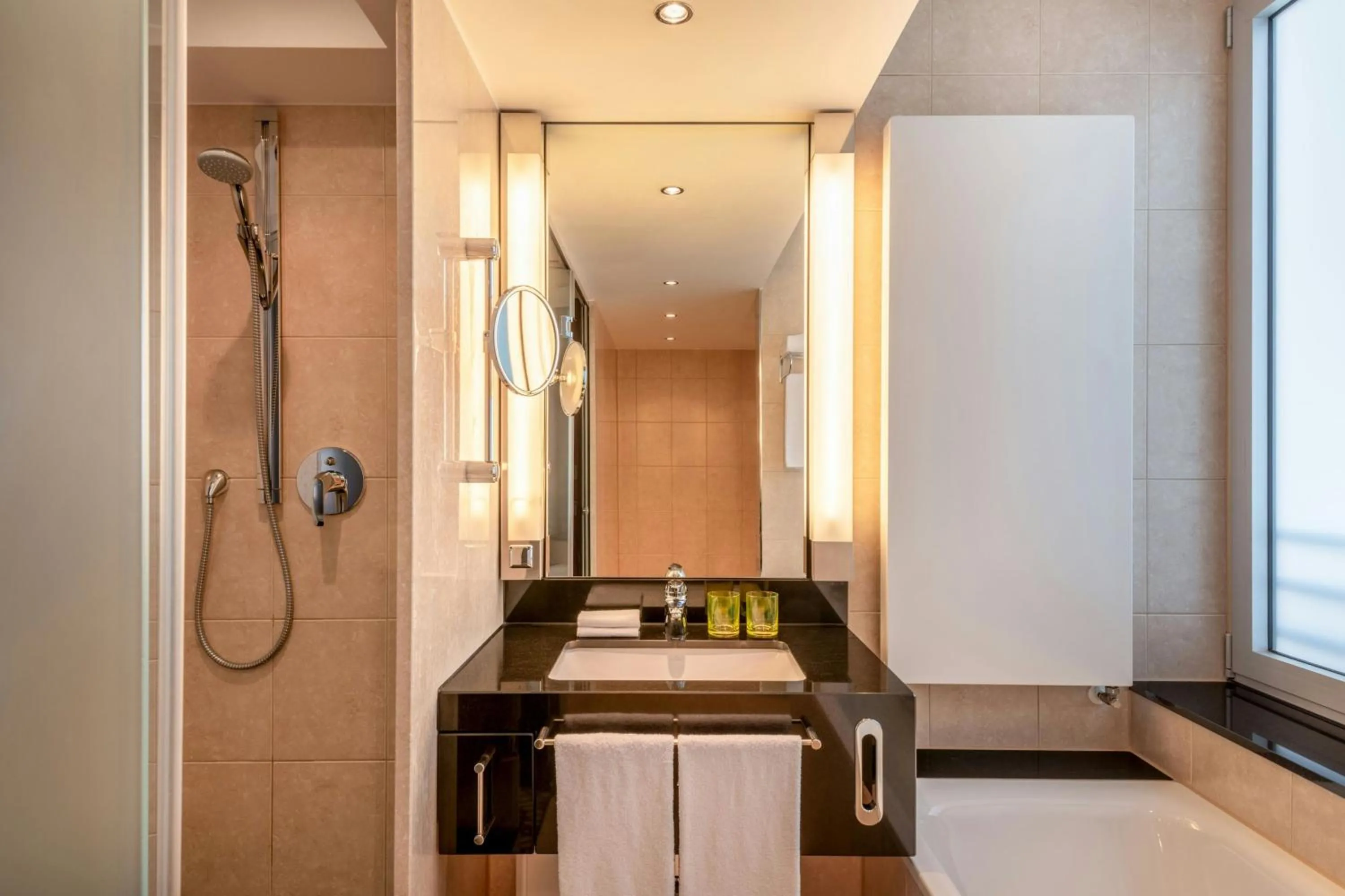 Bathroom in Four Points by Sheraton Munich Arabellapark