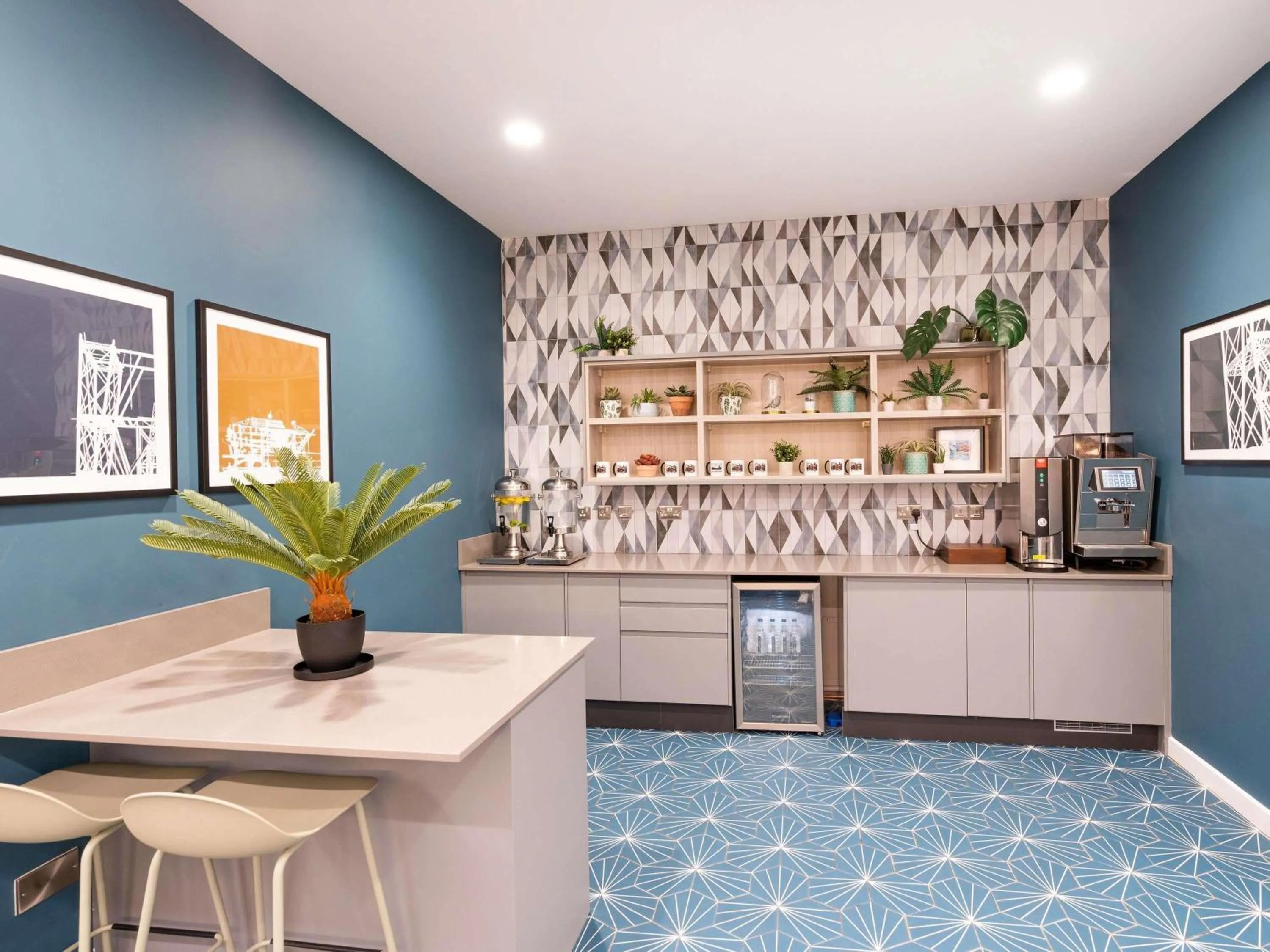 Meeting/conference room in Mercure Newport