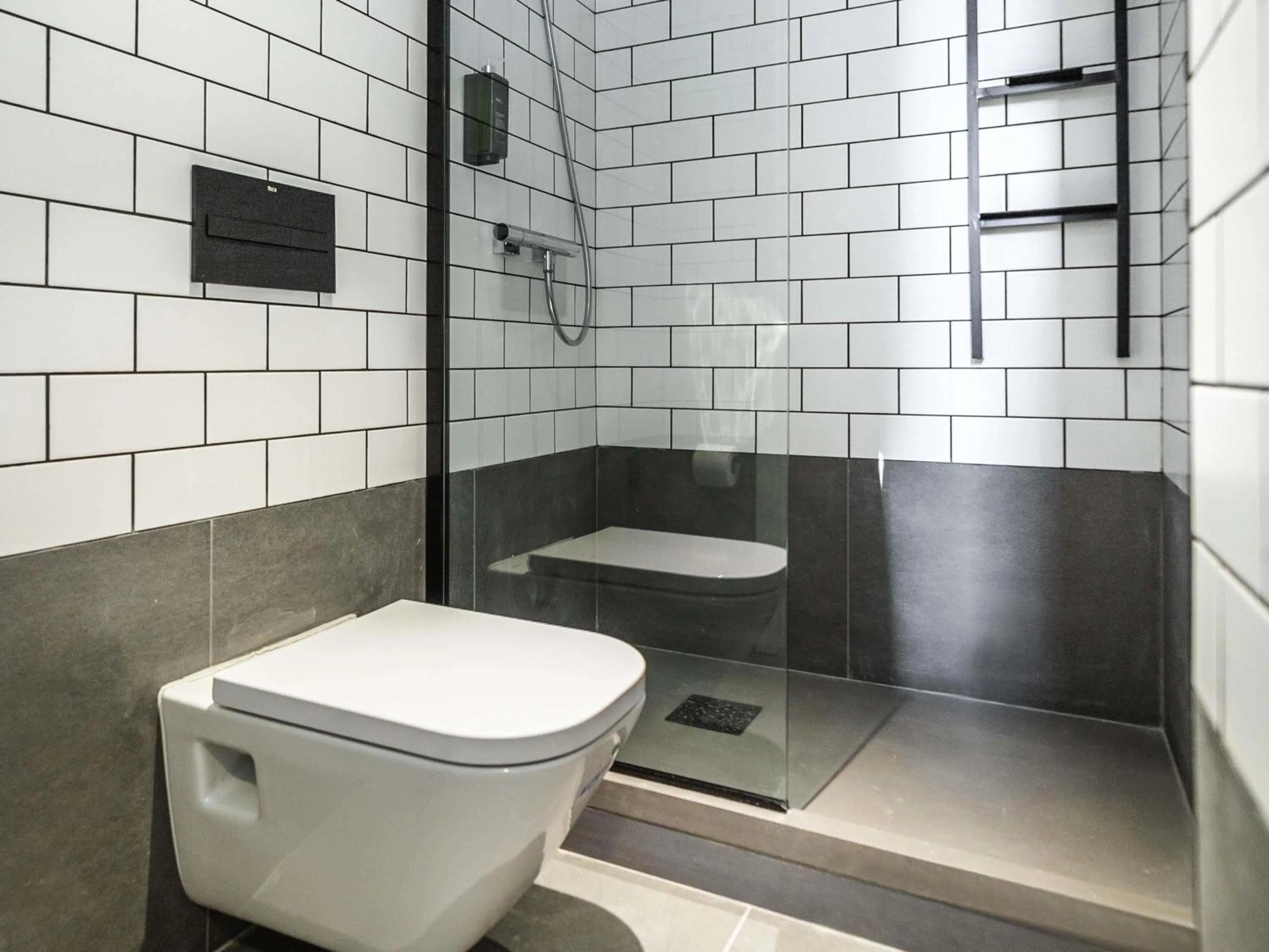 Bedroom in ibis Porto Centro Mercado Bolhao