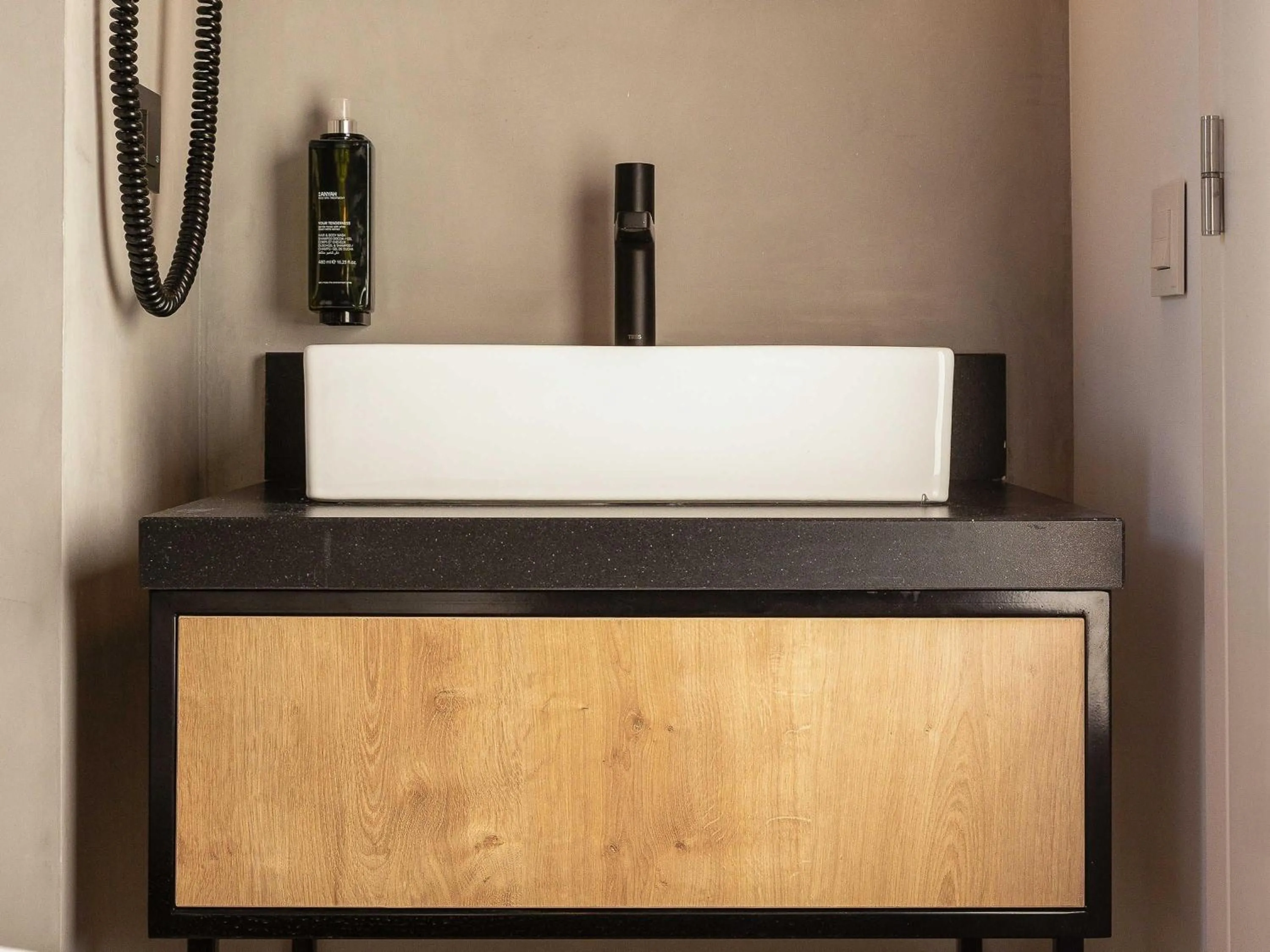 Bedroom in ibis Porto Centro Mercado Bolhao