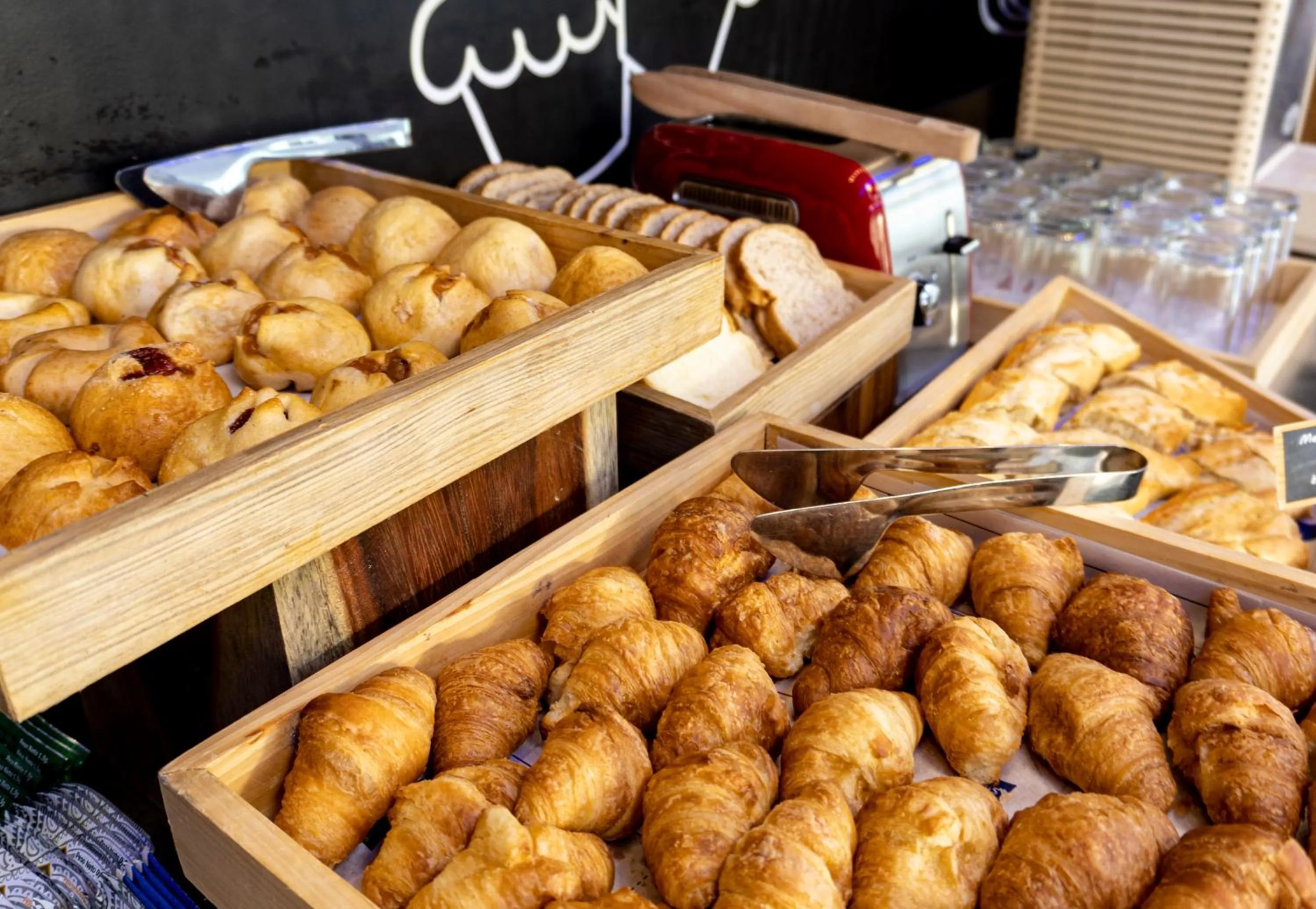 Breakfast in ibis budget Barranquilla