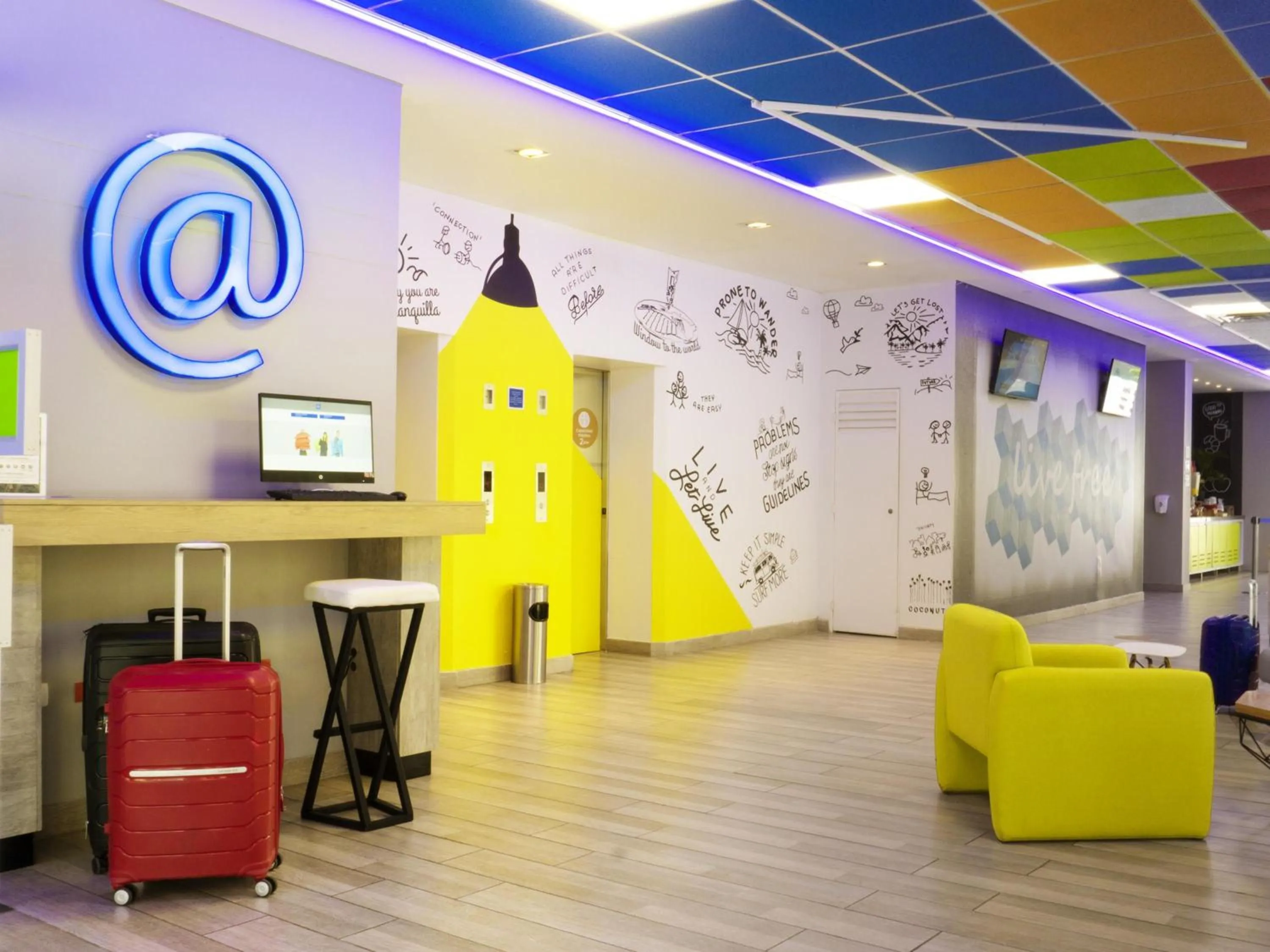 Property building in ibis budget Barranquilla