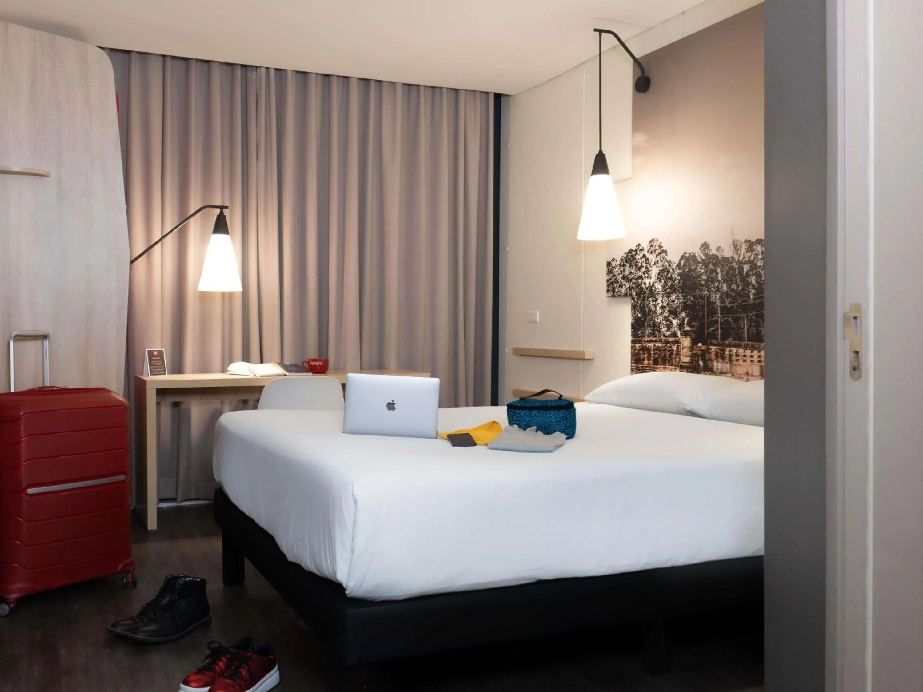 Bedroom, Bed in ibis Chia