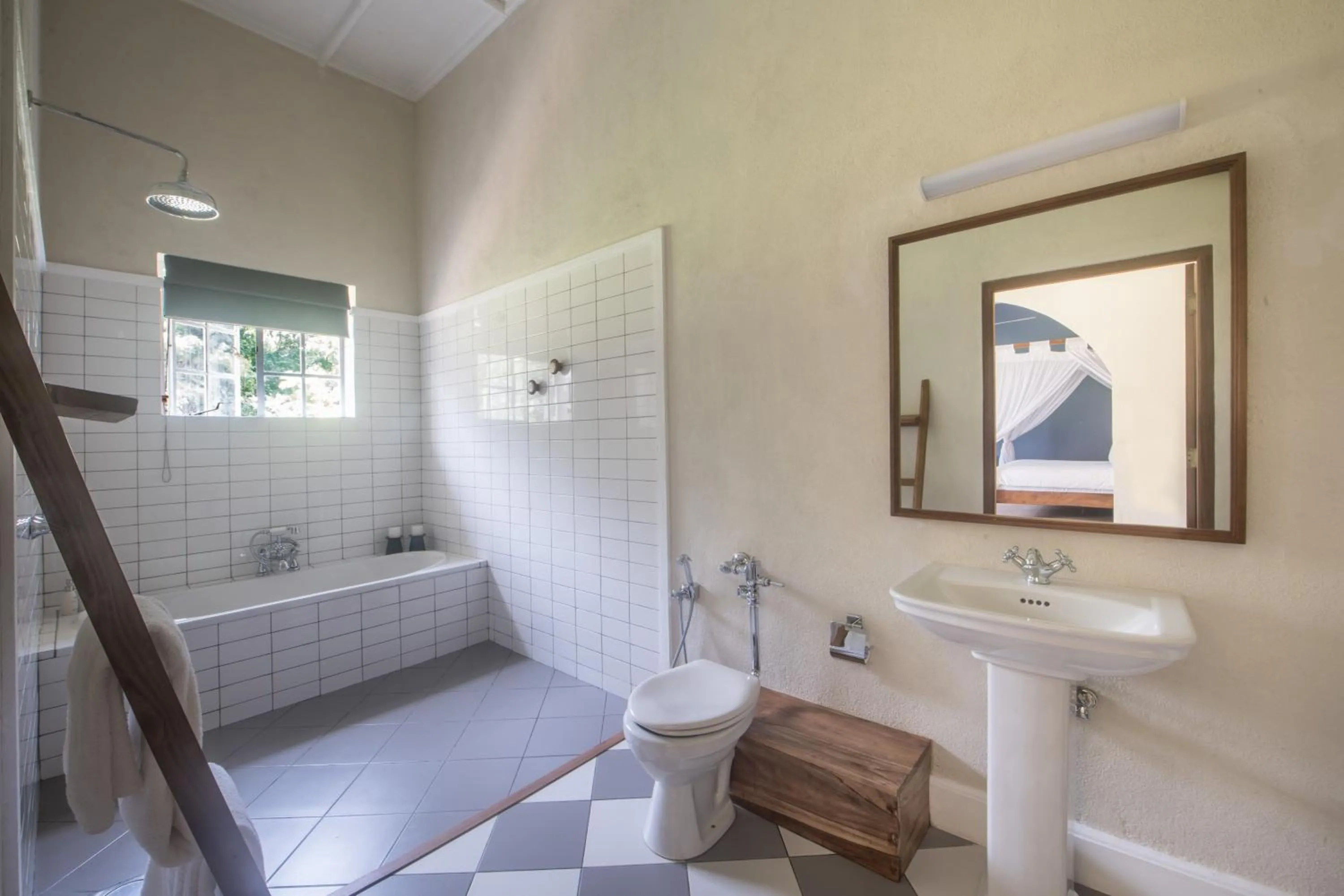 Shower in Nine Skies