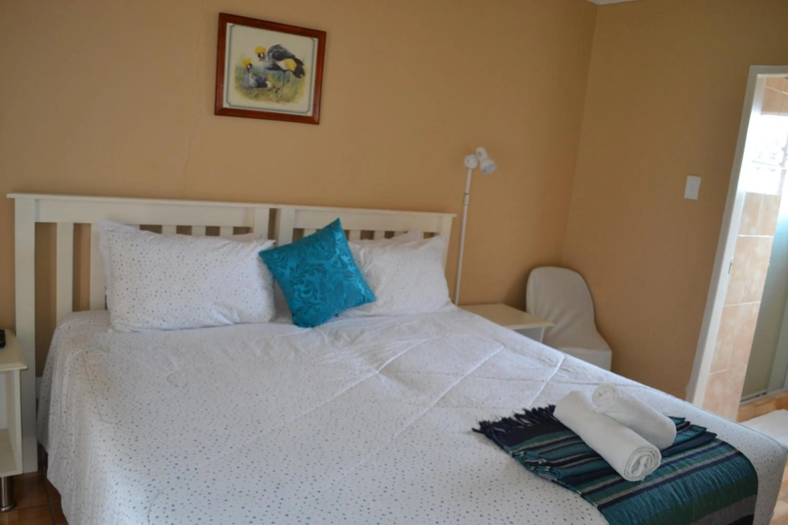 Bed in Kamogelo Guest House