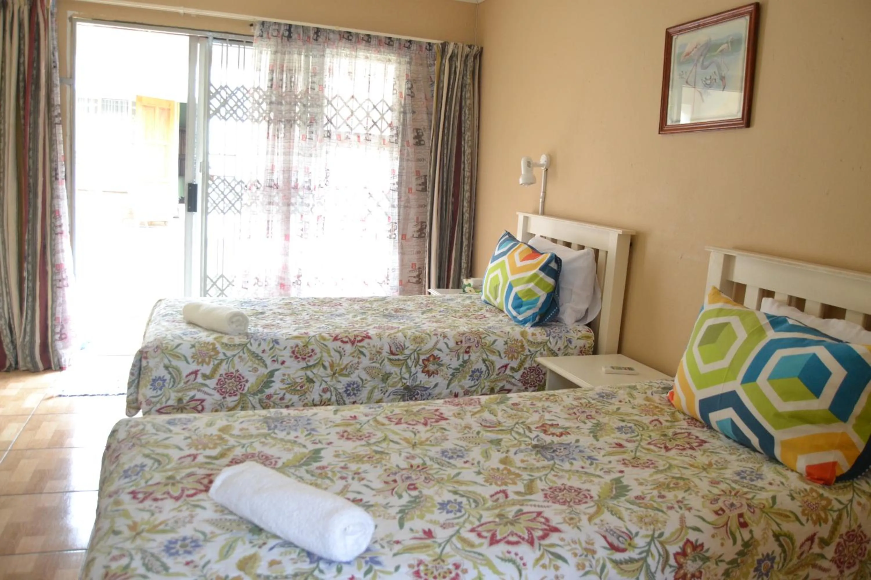 Bed in Kamogelo Guest House