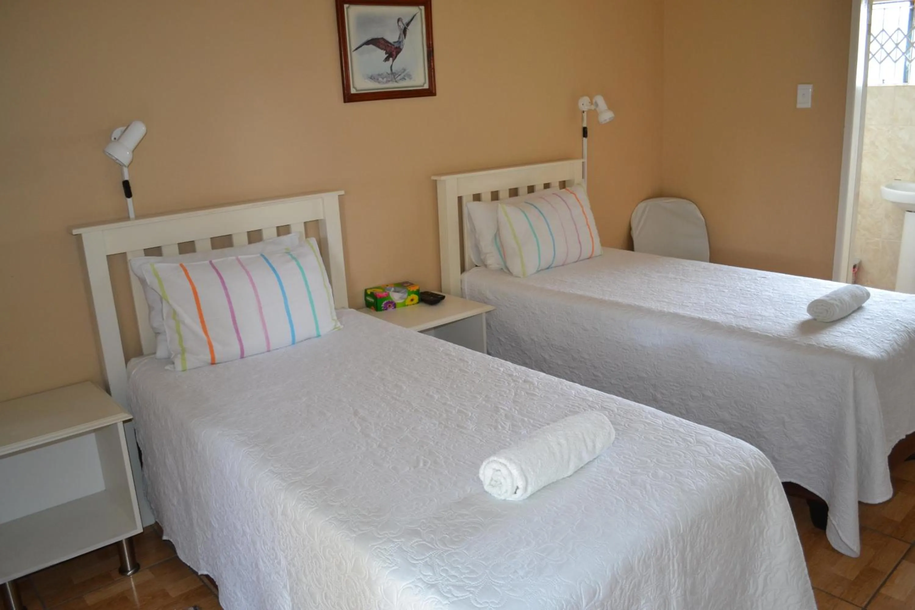 Bed in Kamogelo Guest House