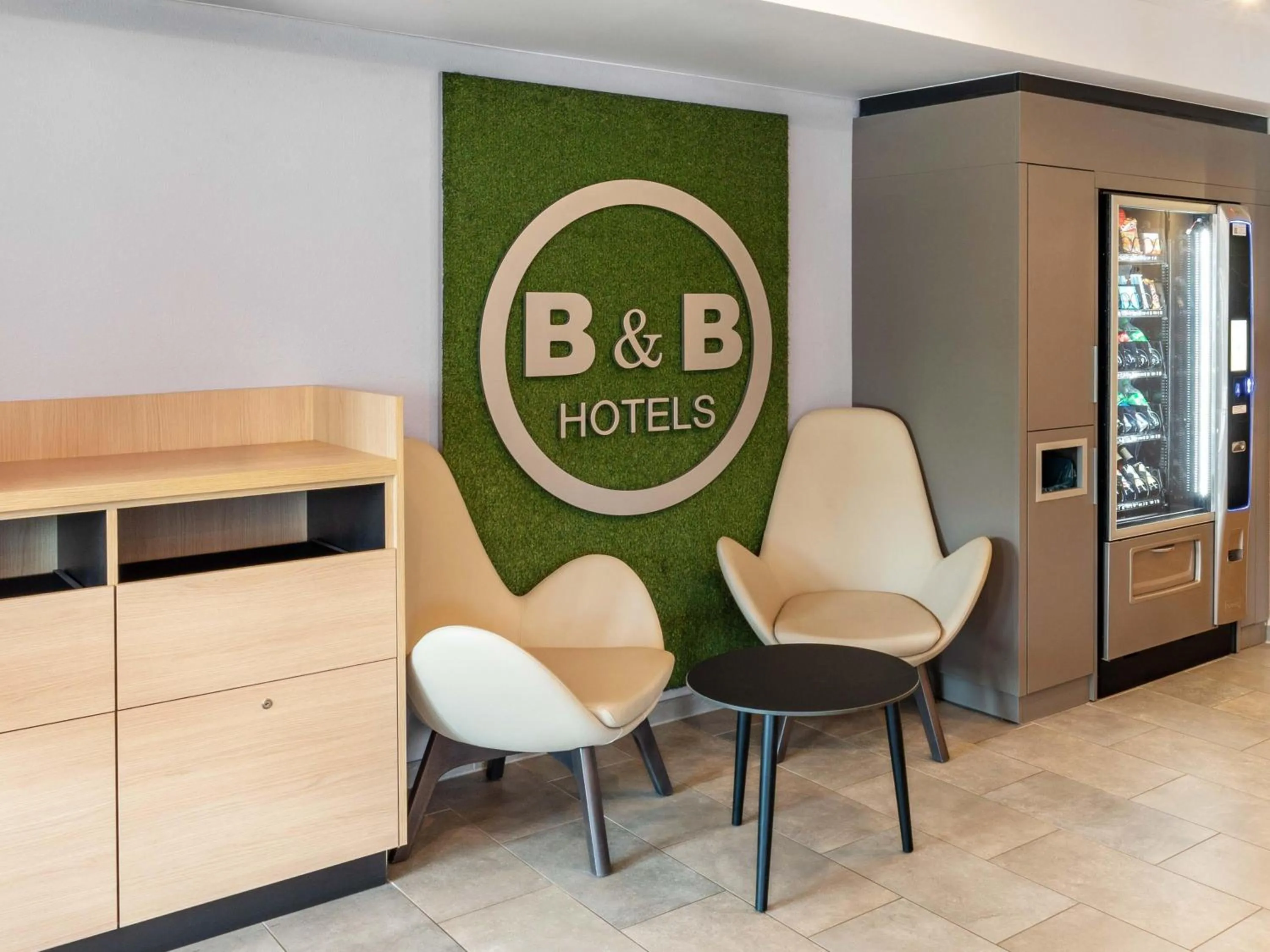 Lobby or reception in B&B HOTEL Magdeburg-Barleben