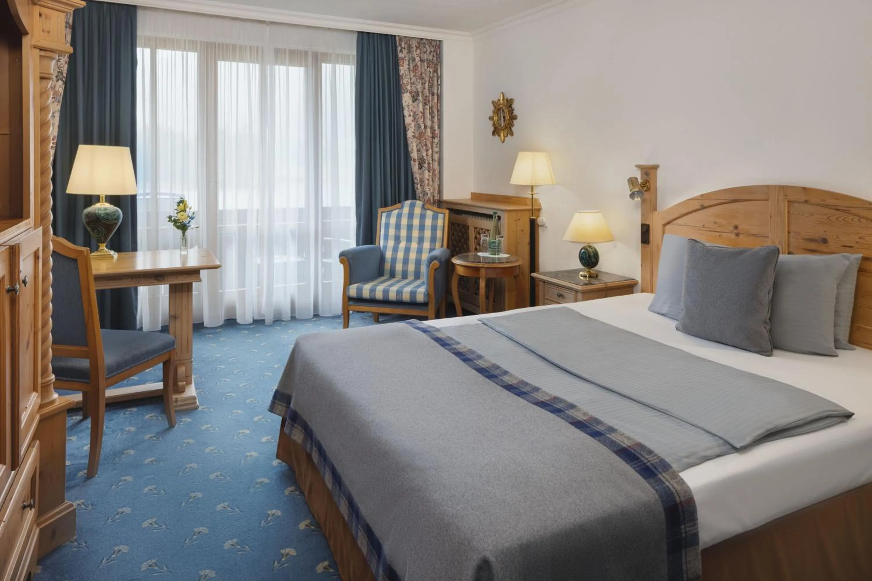 Photo of the whole room, Bed in Arabella Alpenhotel am Spitzingsee, a Tribute Portfolio Hotel