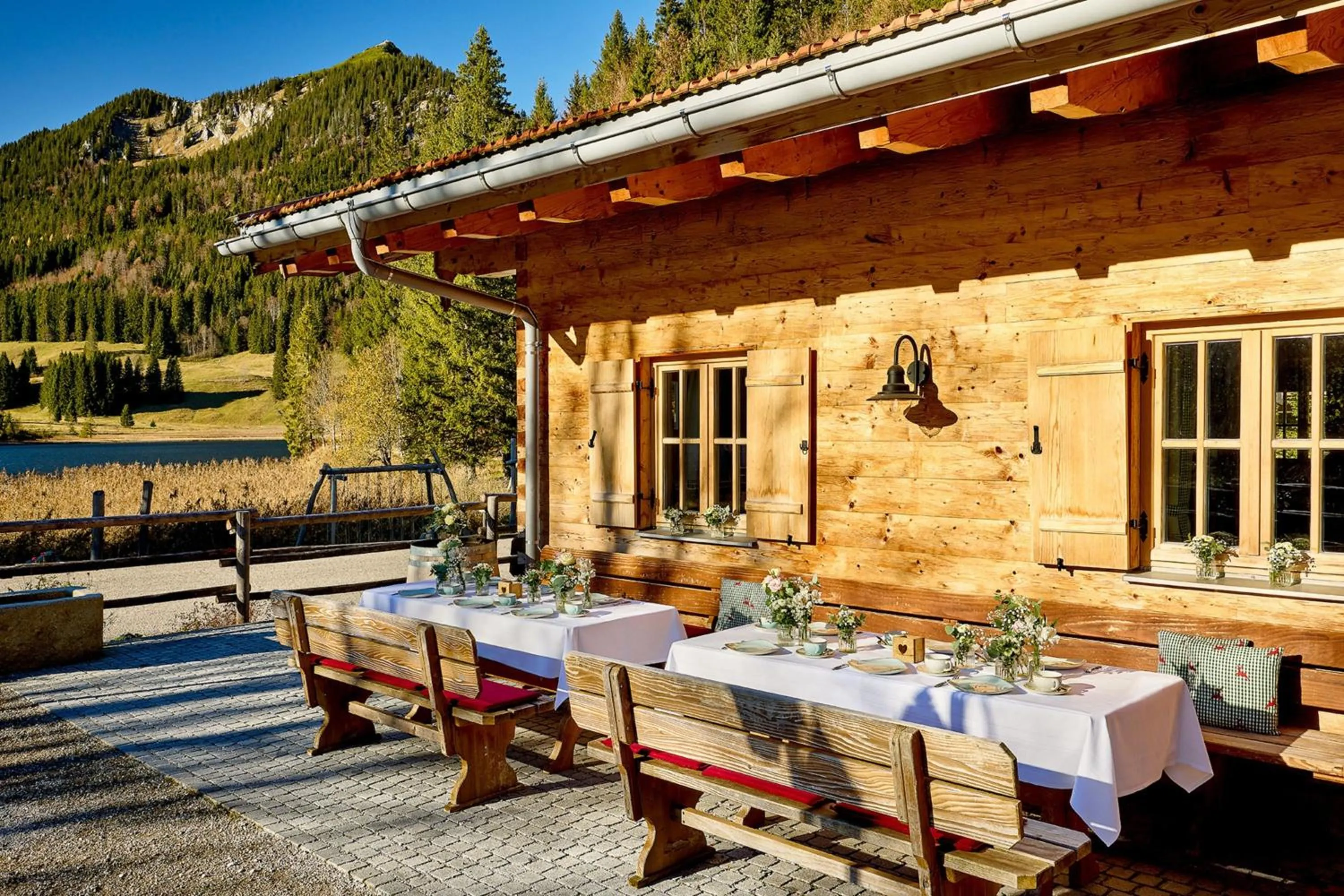 Restaurant/places to eat in Arabella Alpenhotel am Spitzingsee, a Tribute Portfolio Hotel