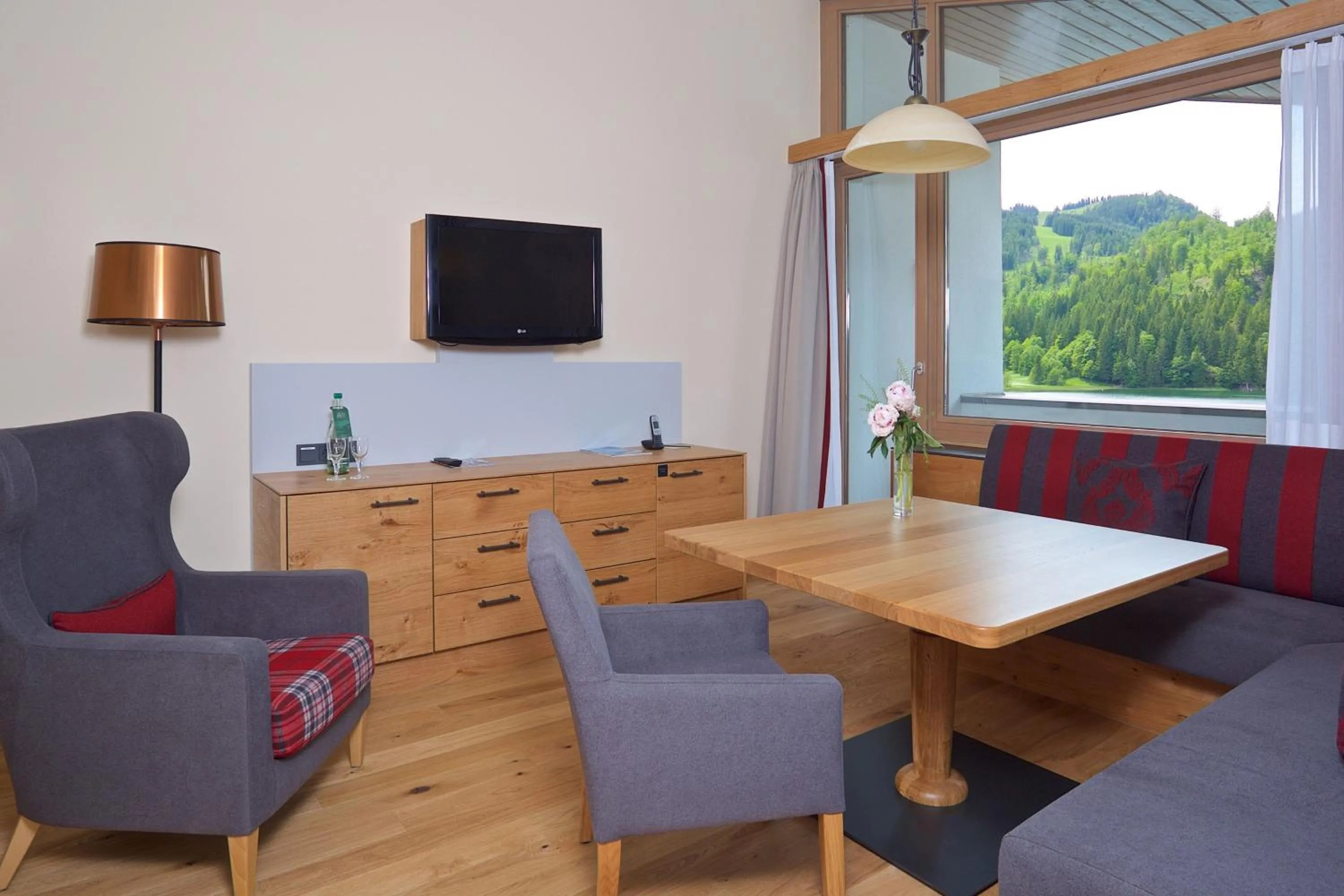 Photo of the whole room in Arabella Alpenhotel am Spitzingsee, a Tribute Portfolio Hotel