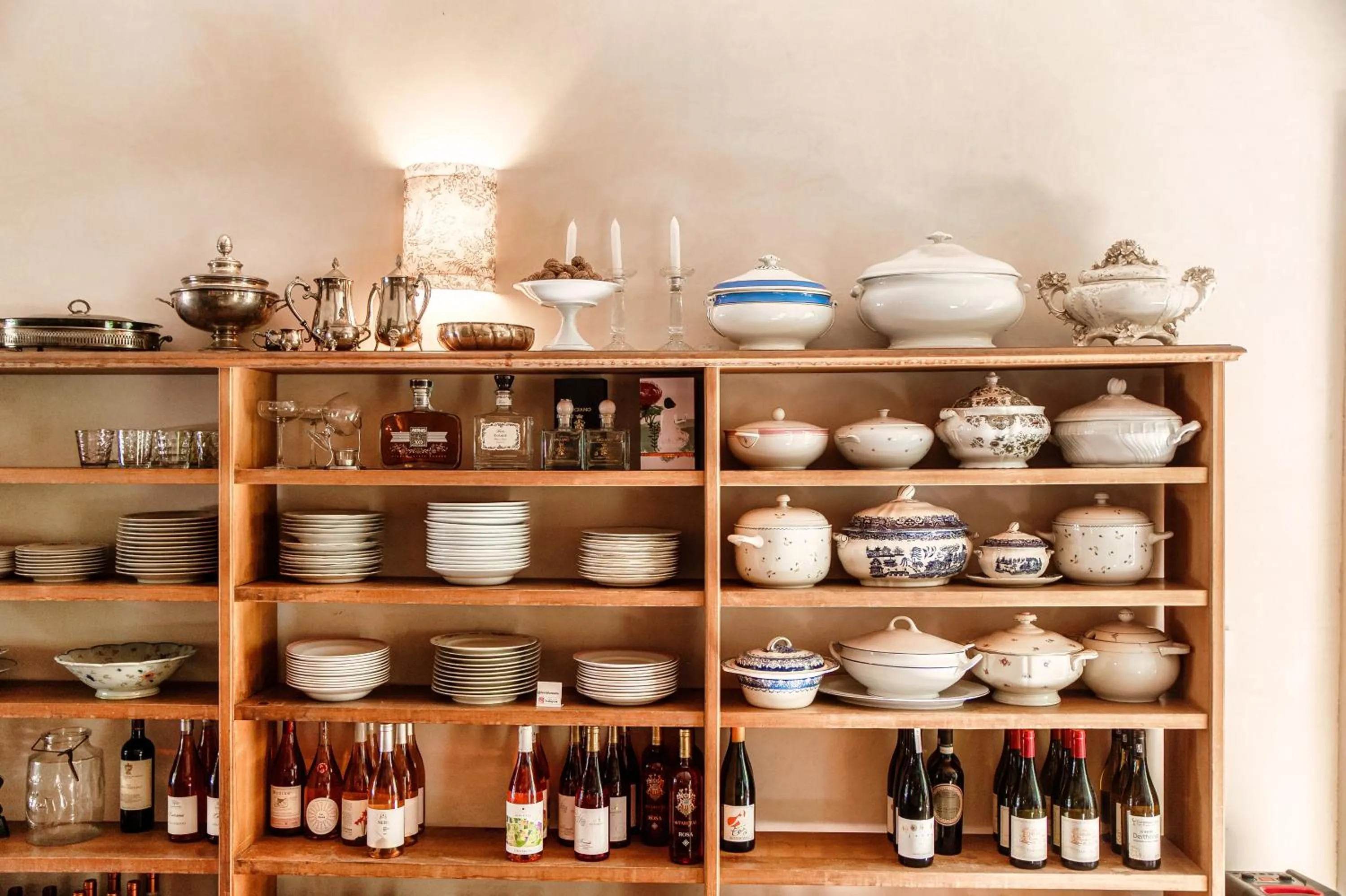 Breakfast in Dandelion Como Suites & Park