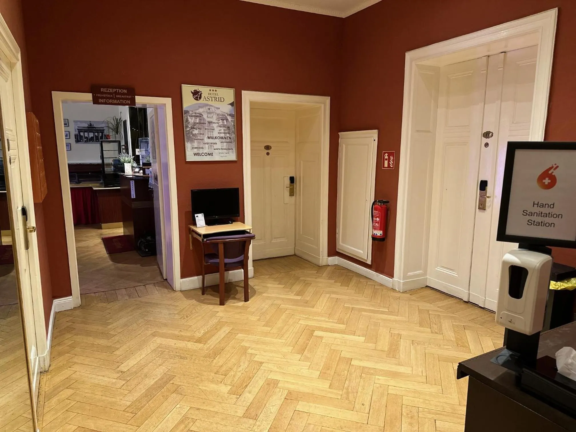 Lobby or reception in Hotel Astrid am Kurfürstendamm