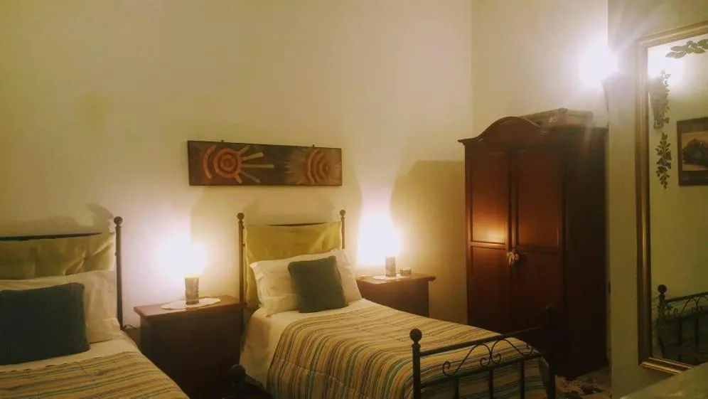 Photo of the whole room, Bed in Sa Corte Nova