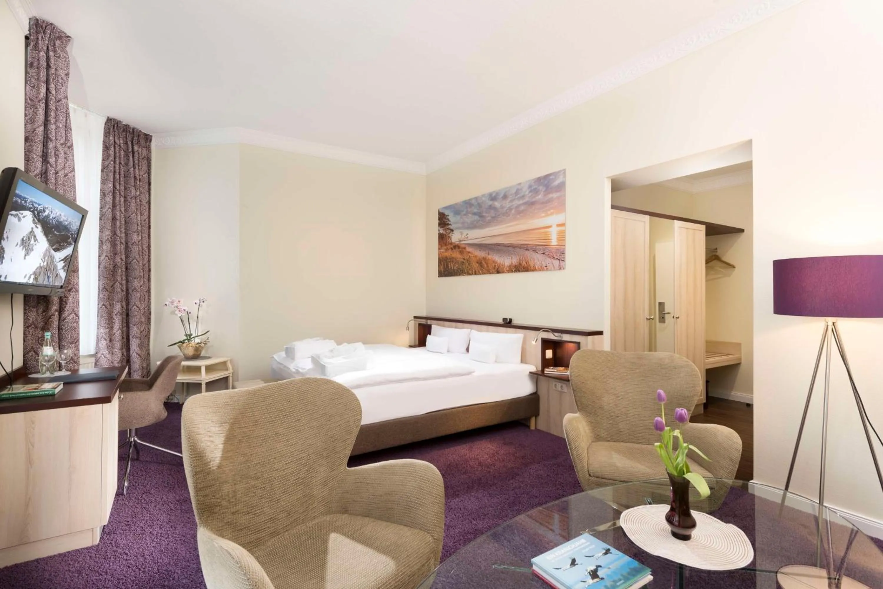 Bedroom, Bed in Best Western Plus Ostseehotel Waldschloesschen