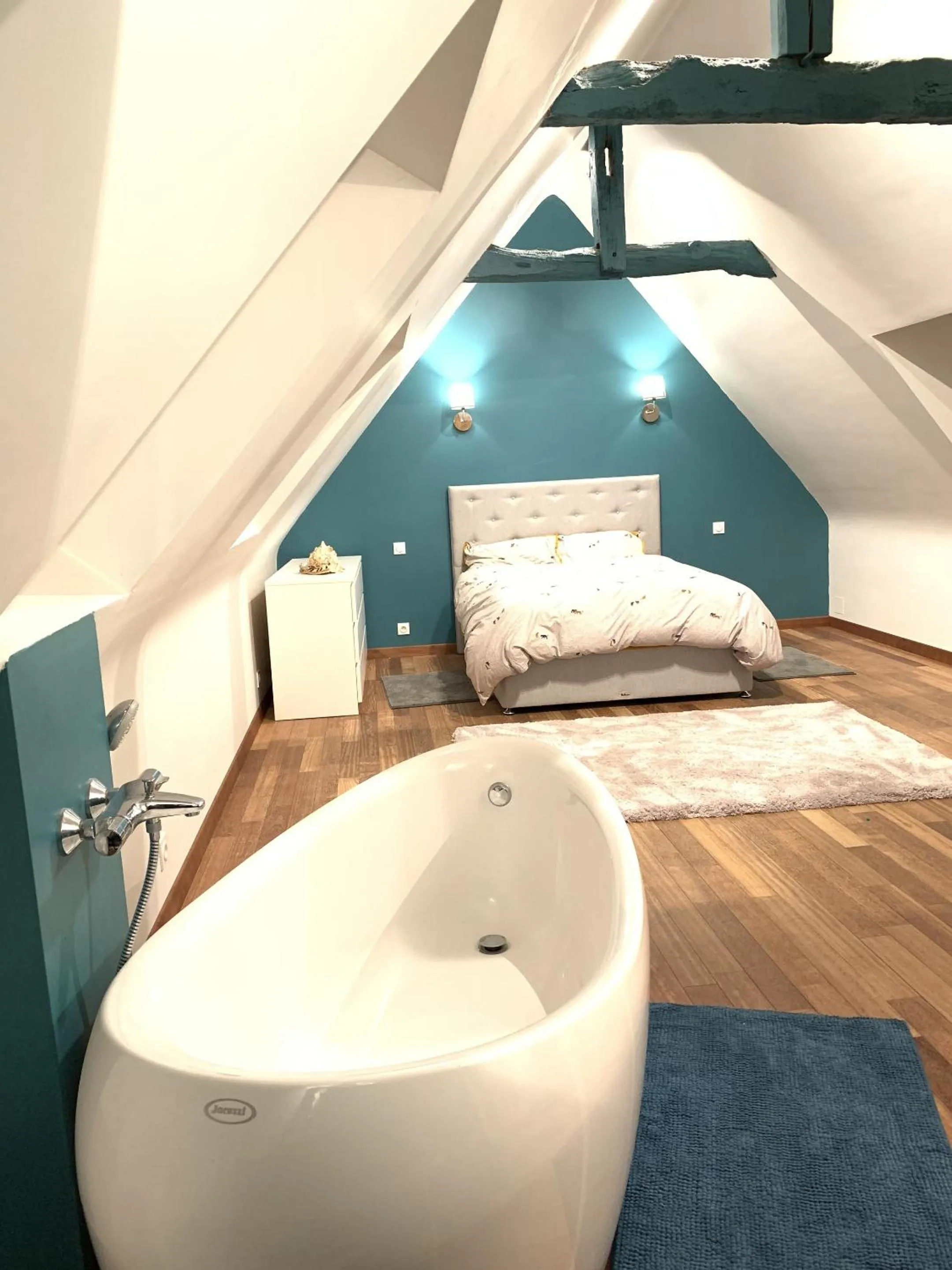 Bedroom, Bed in Les Villas d Onalou Kergastel