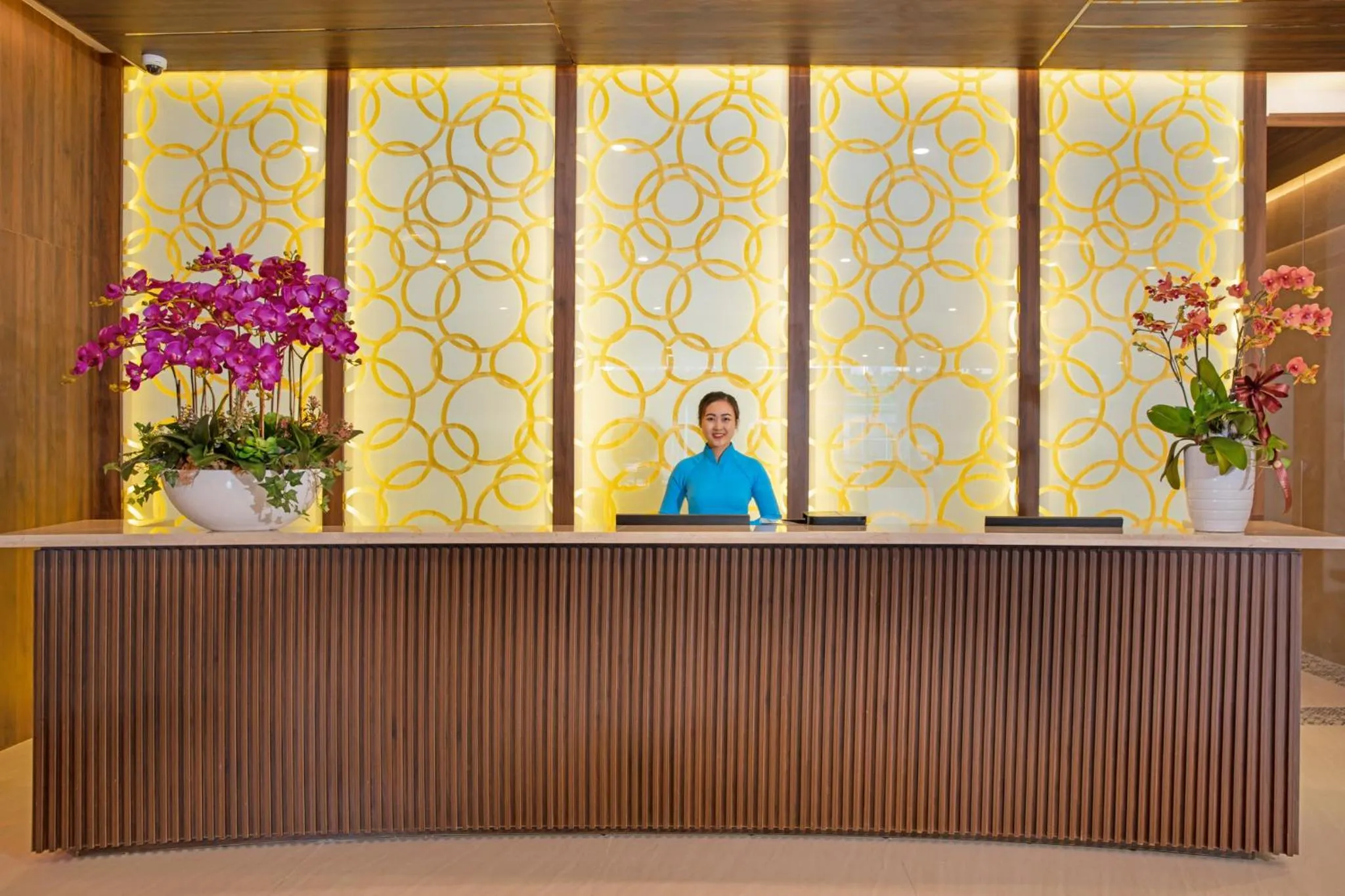 Staff in Gold Plaza Hotel Da Nang