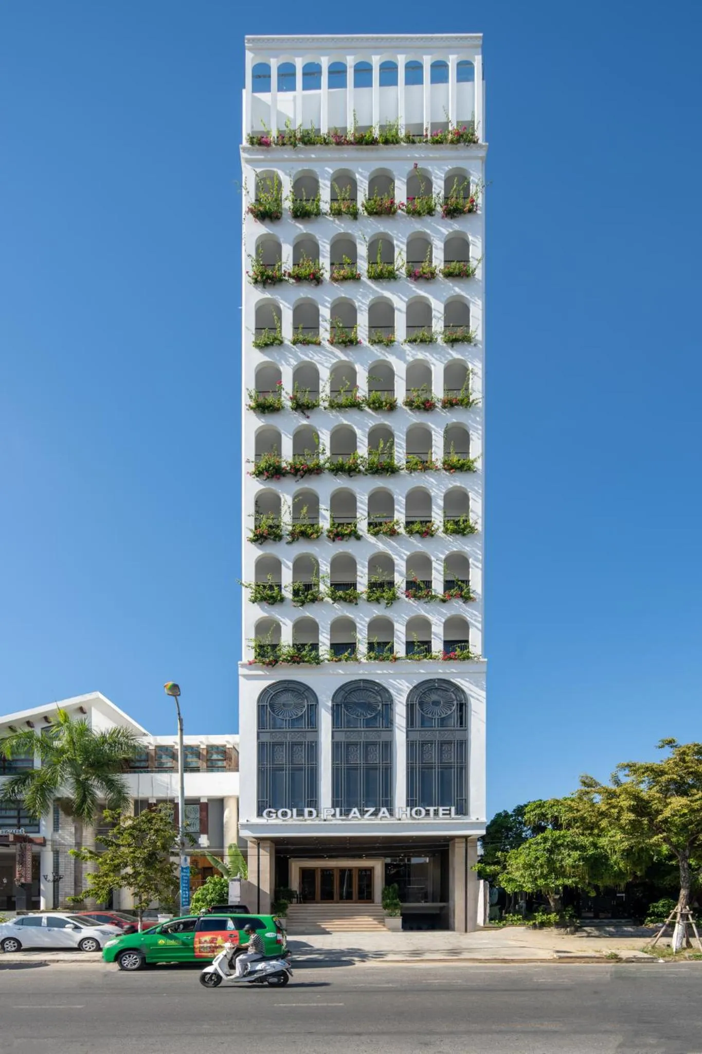 Property building in Gold Plaza Hotel Da Nang