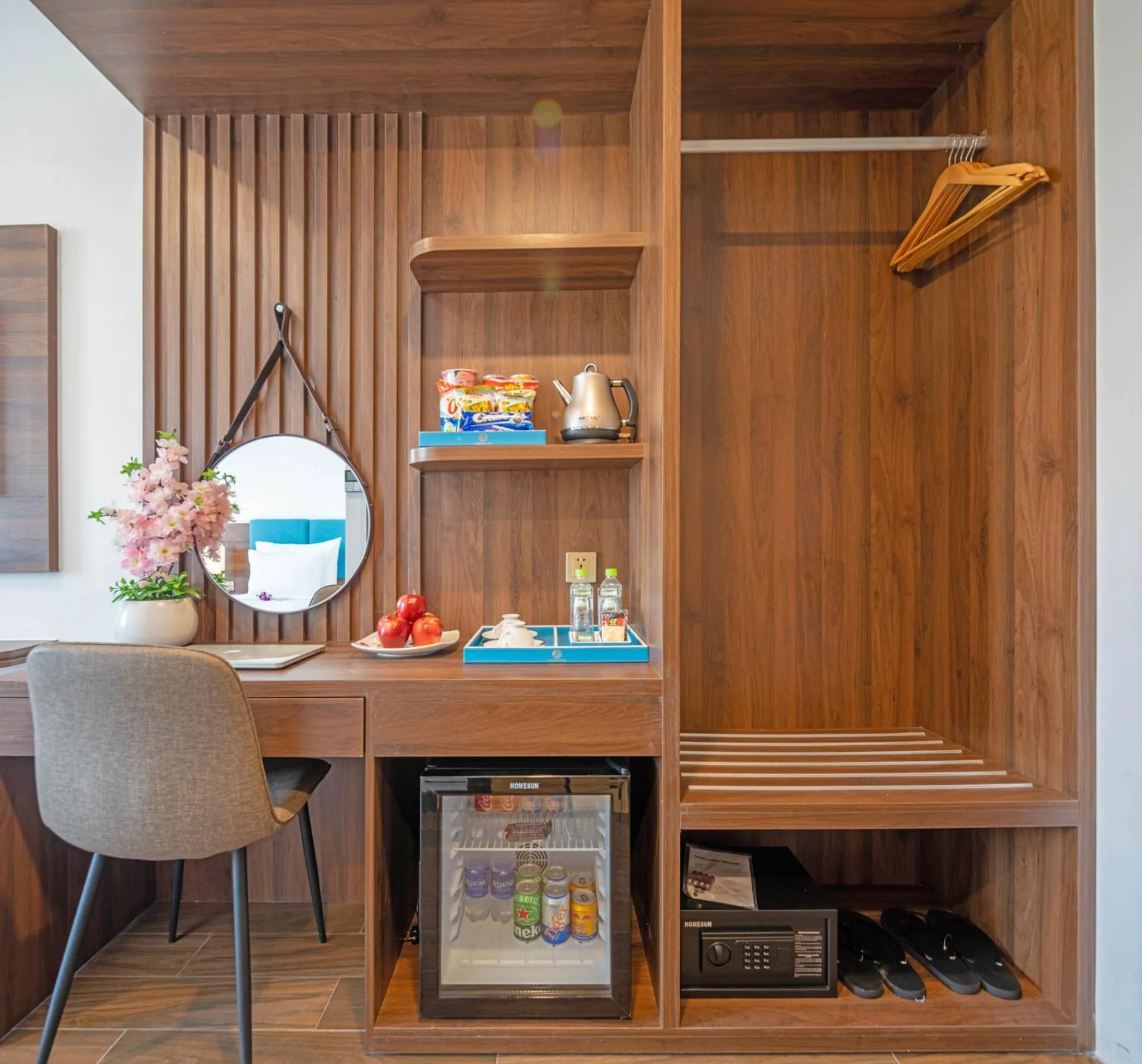 Business facilities in Gold Plaza Hotel Da Nang