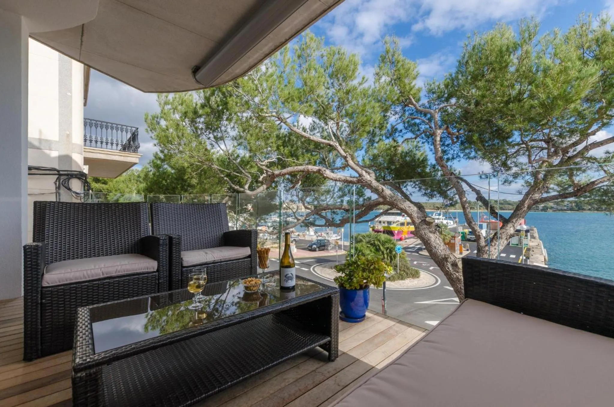 Three-Bedroom Apartment in Ponent