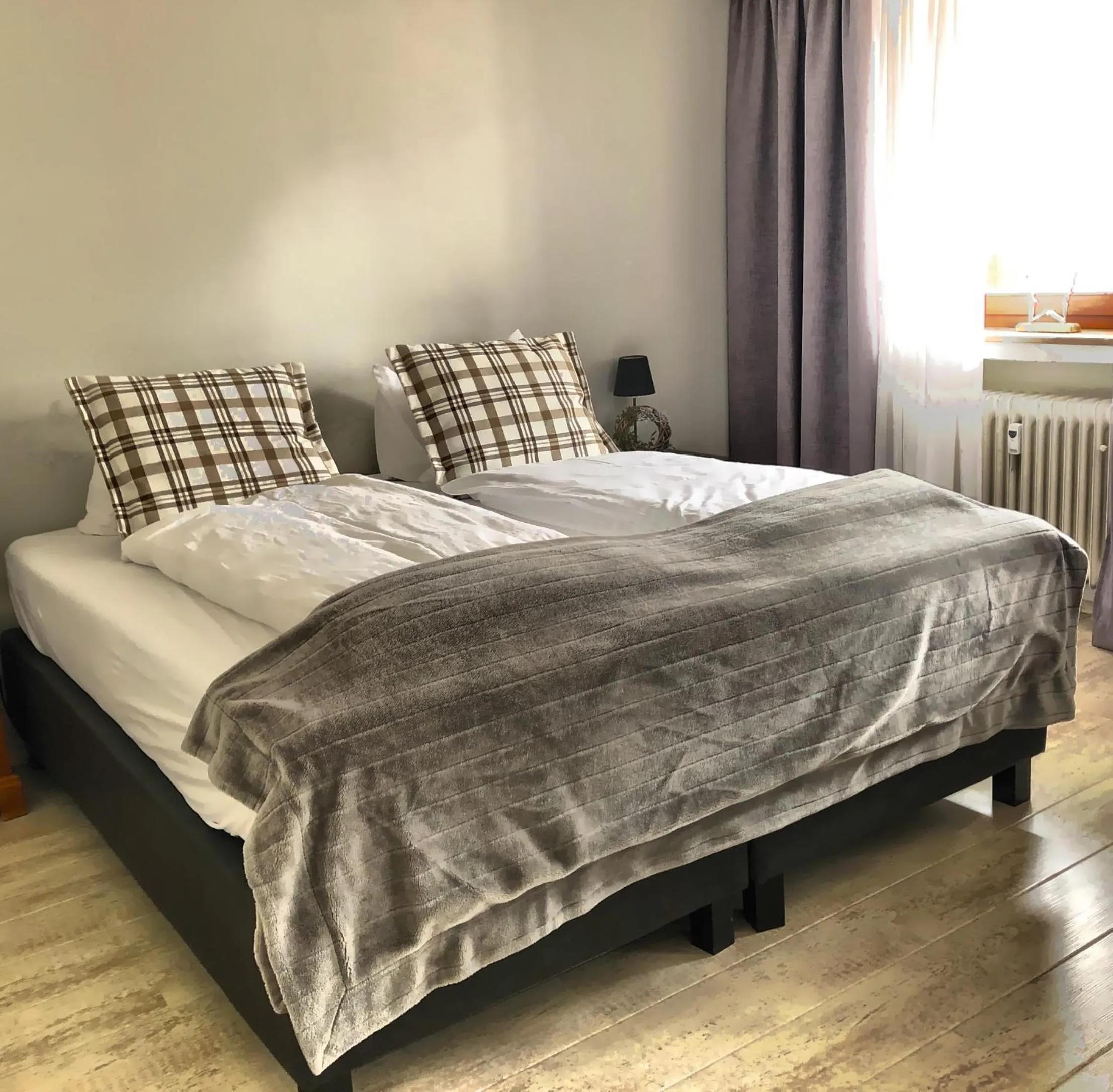 Bed in Hotel Nuhnetal