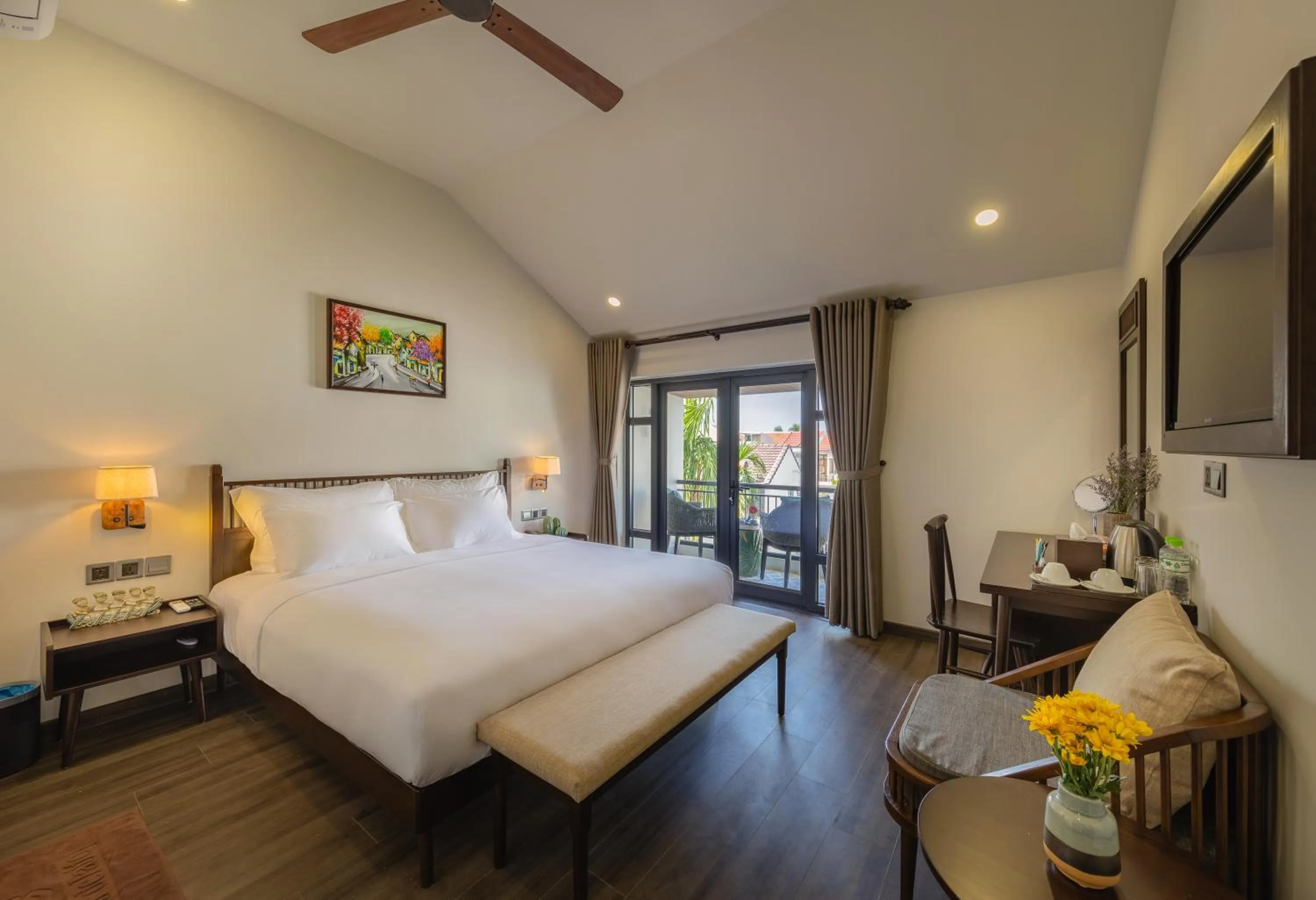 Bed in Volar de Faifo Villa