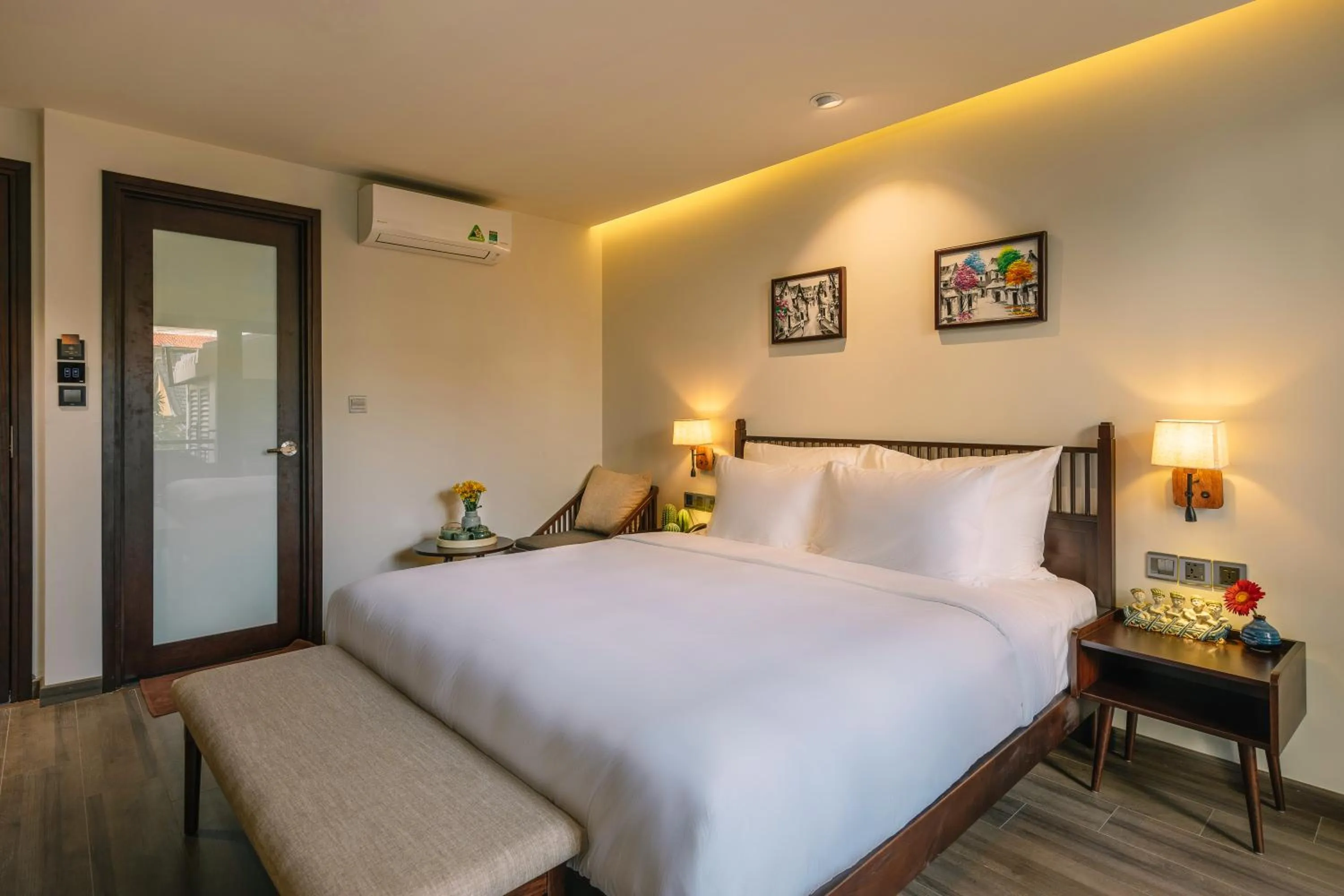 Bedroom, Bed in Volar de Faifo Villa