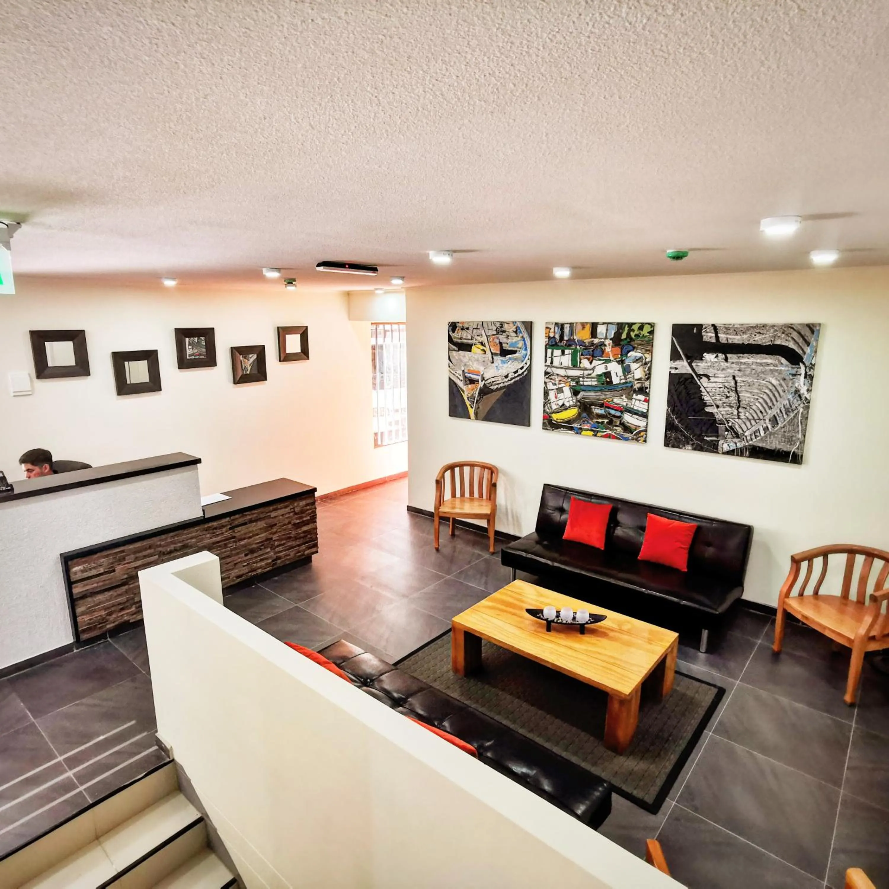 Staff in Apart Hotel Viva Providencia